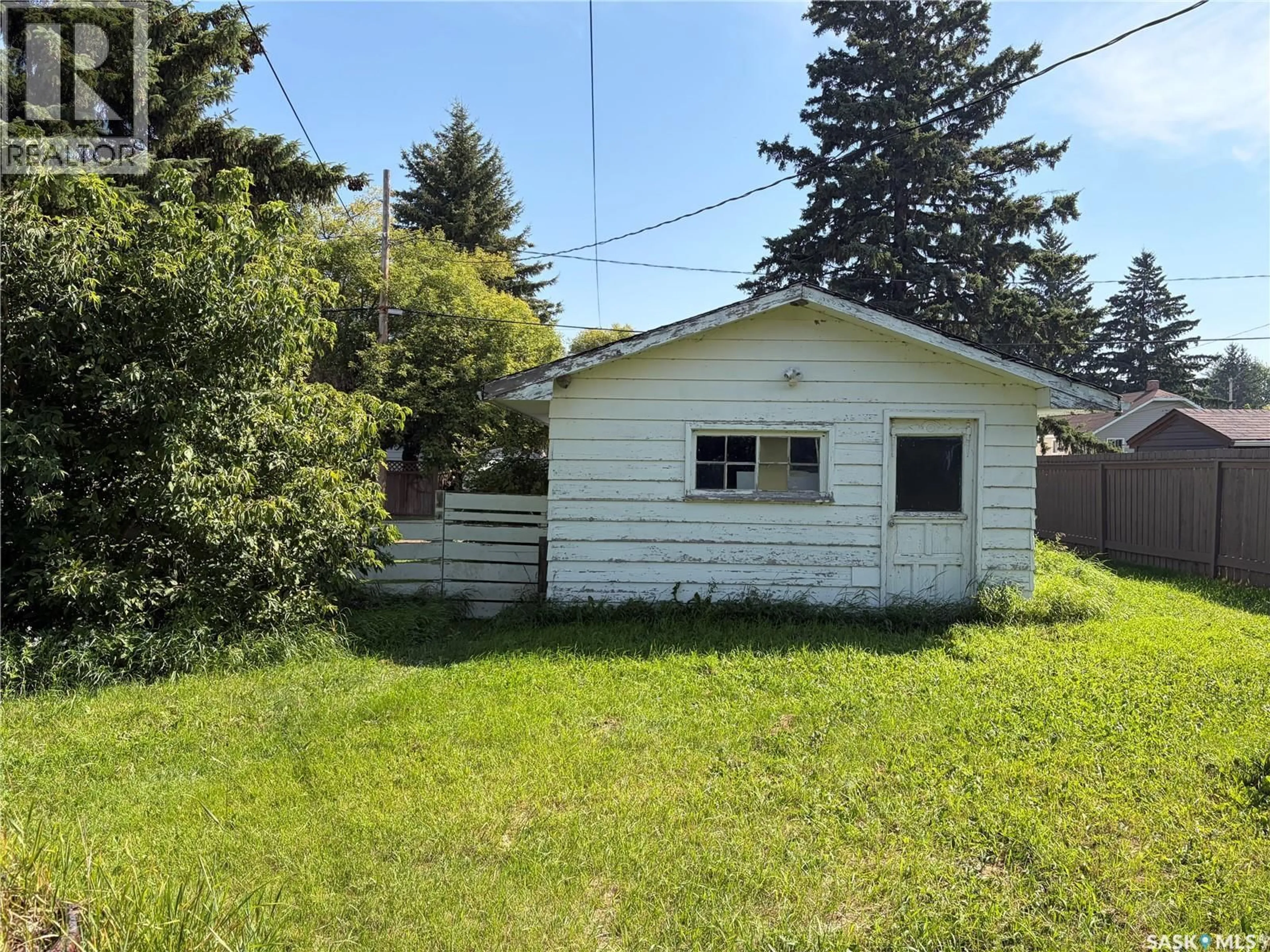 Shed for 506 4TH AVENUE, Cudworth Saskatchewan S0K1B0