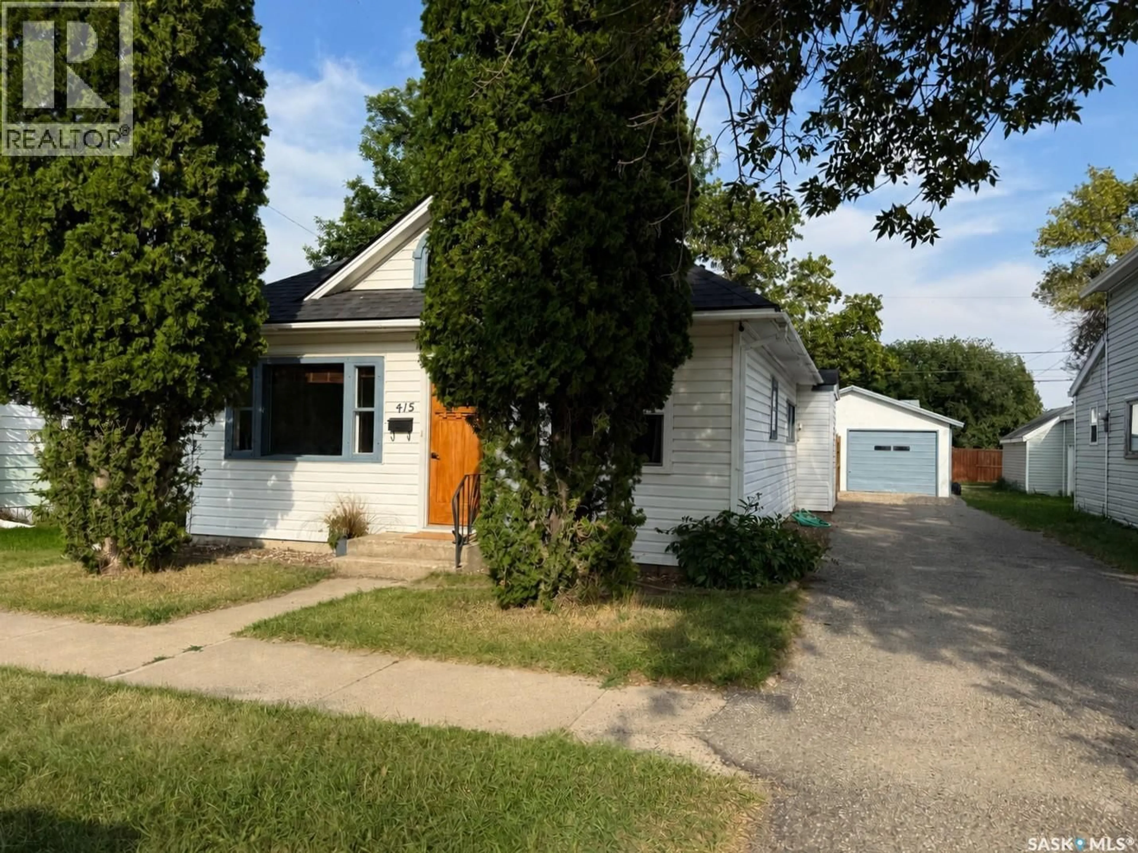 A pic from outside/outdoor area/front of a property/back of a property/a pic from drone, street for 415 MCTAVISH STREET, Outlook Saskatchewan S0L2N0