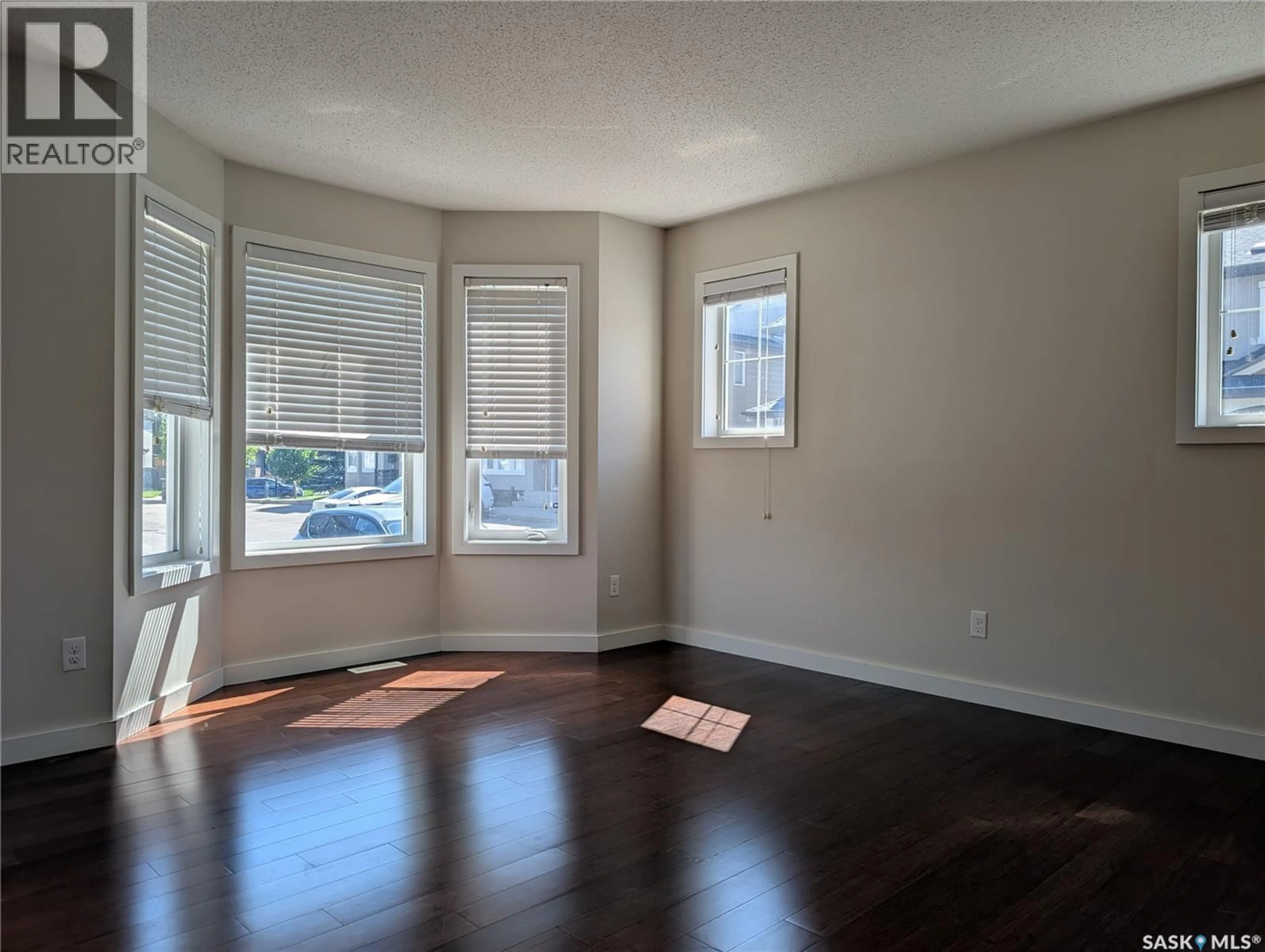 A pic of a room for 245 - 247 ASHWORTH CRESCENT, Saskatoon Saskatchewan S7T0P2