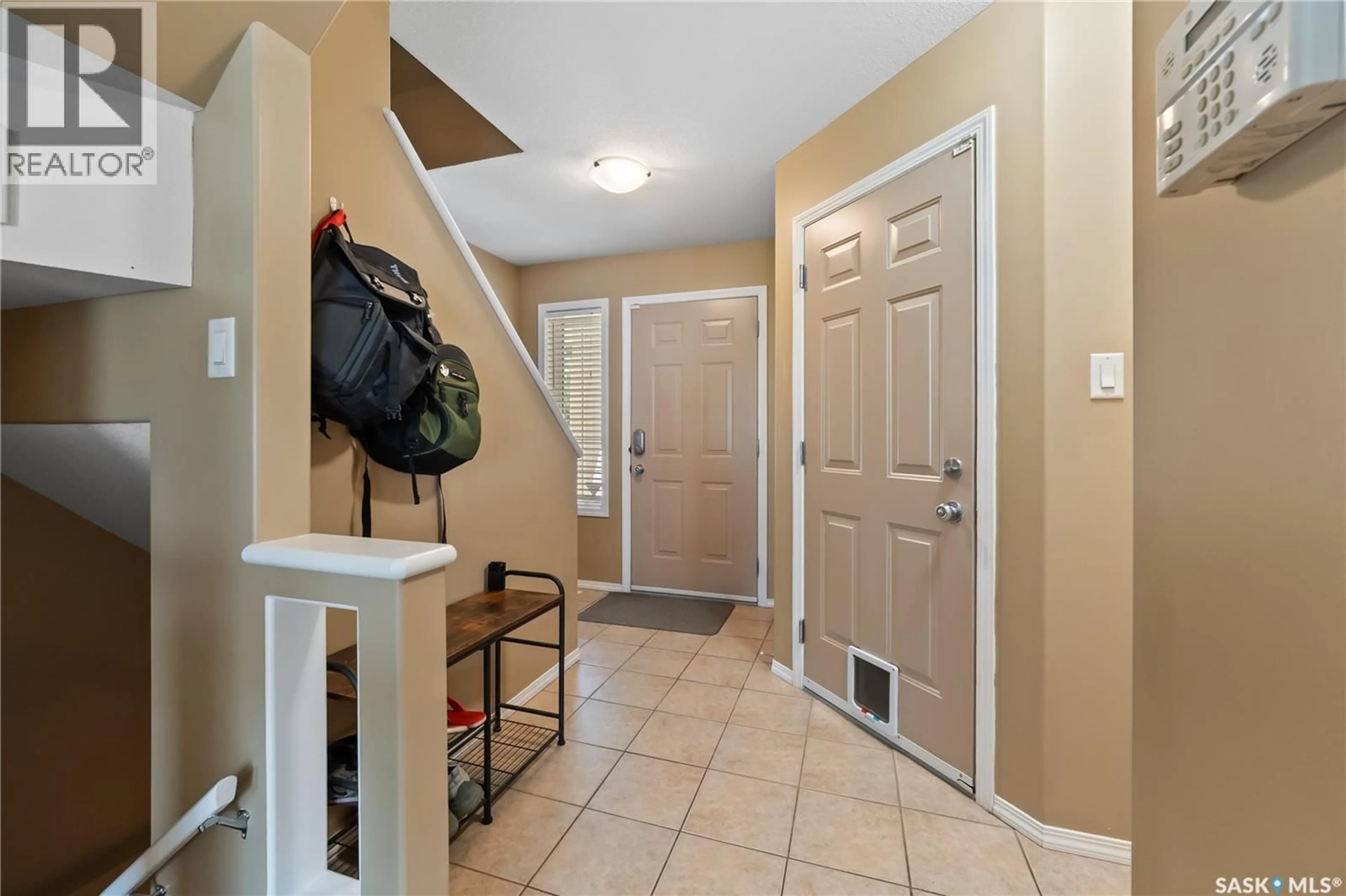 Indoor entryway for 2274 ATKINSON STREET, Regina Saskatchewan S4N7R2