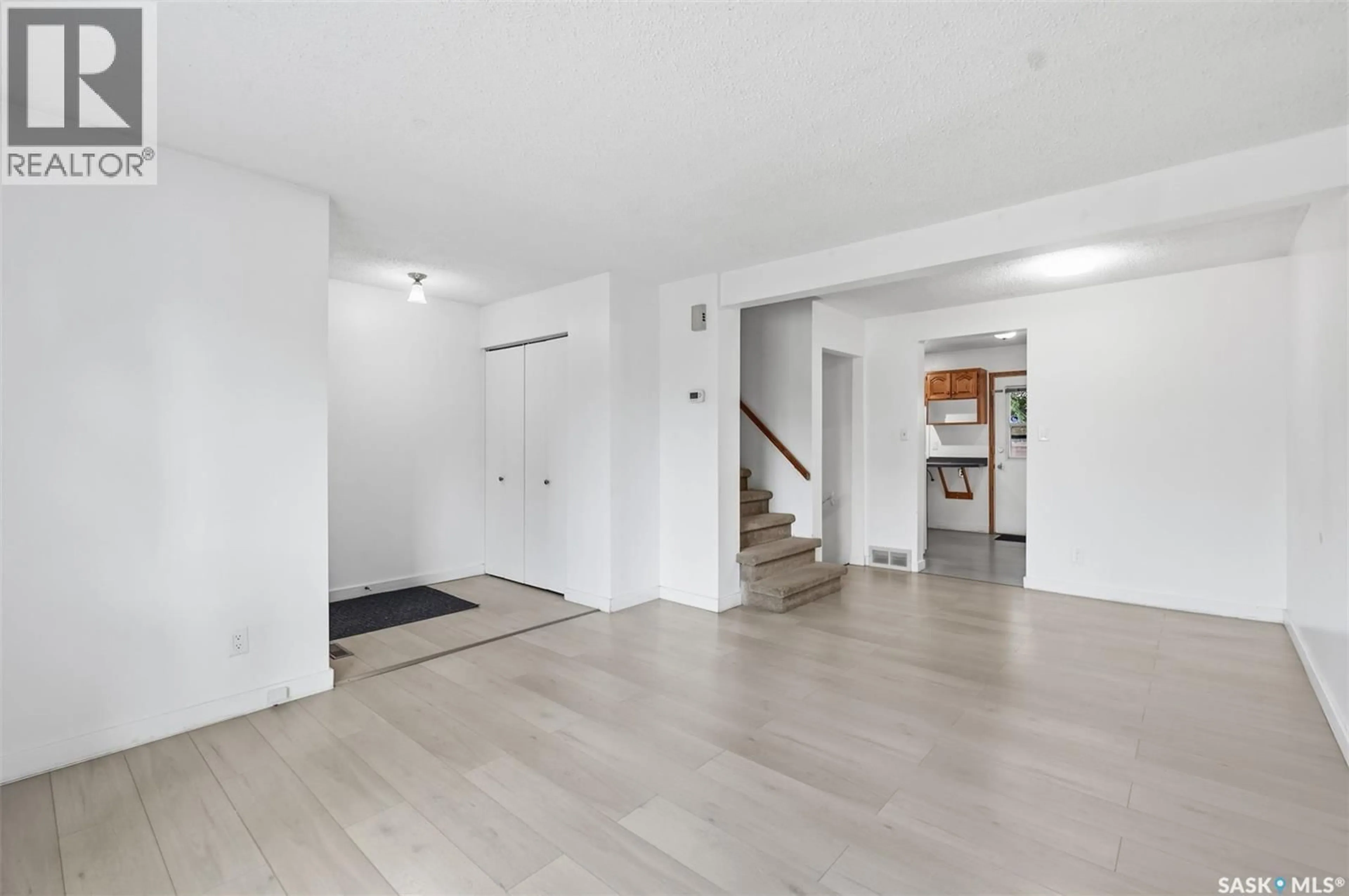 Unknown for 156 1128 MCKERCHER DRIVE, Saskatoon Saskatchewan S7H4Y7
