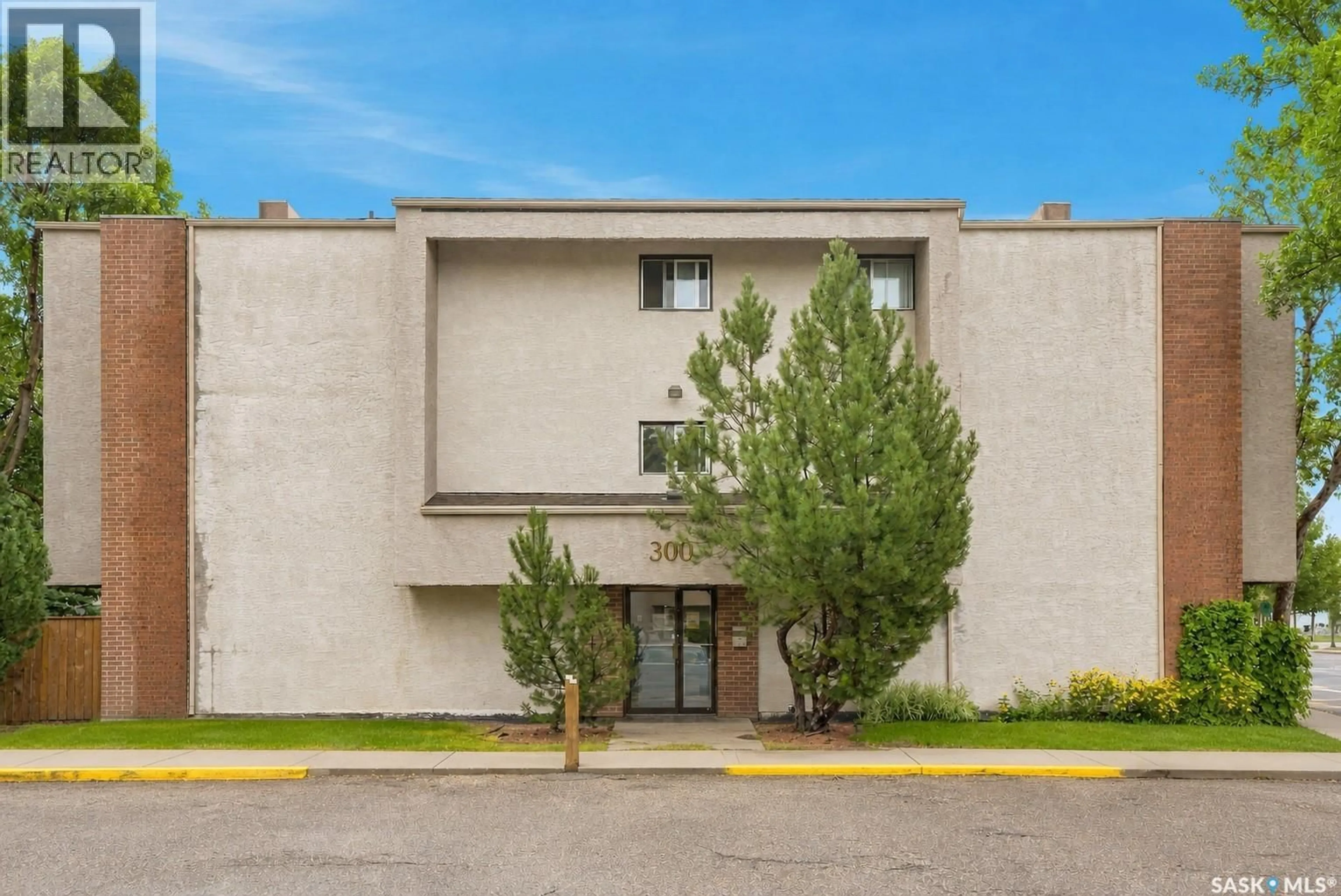 Unknown for 310 - 322 STILLWATER DRIVE, Saskatoon Saskatchewan S7J4H7