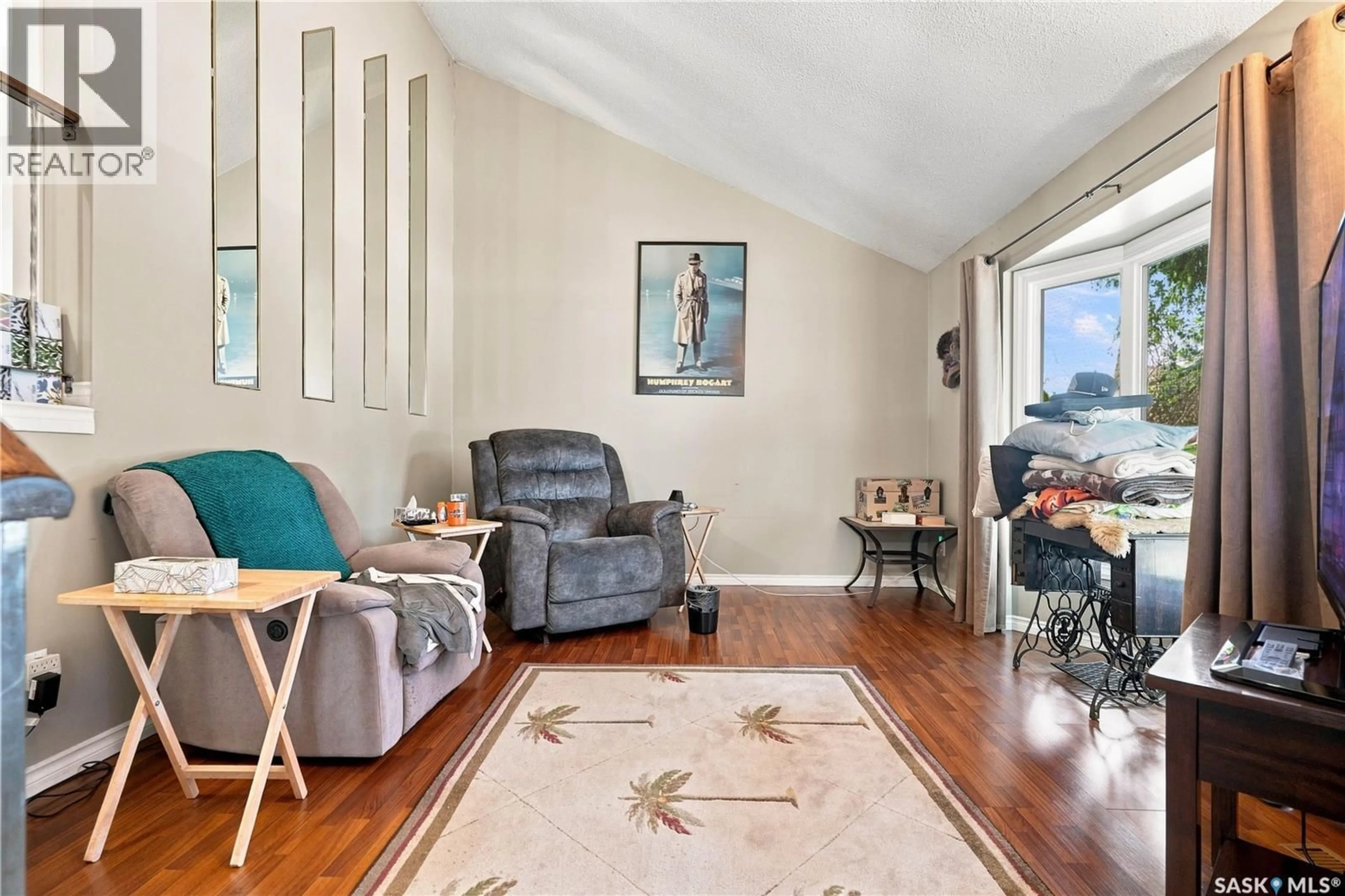 Living room with furniture, unknown for 163 HEGGIE COURT, Saskatoon Saskatchewan S7L7B4