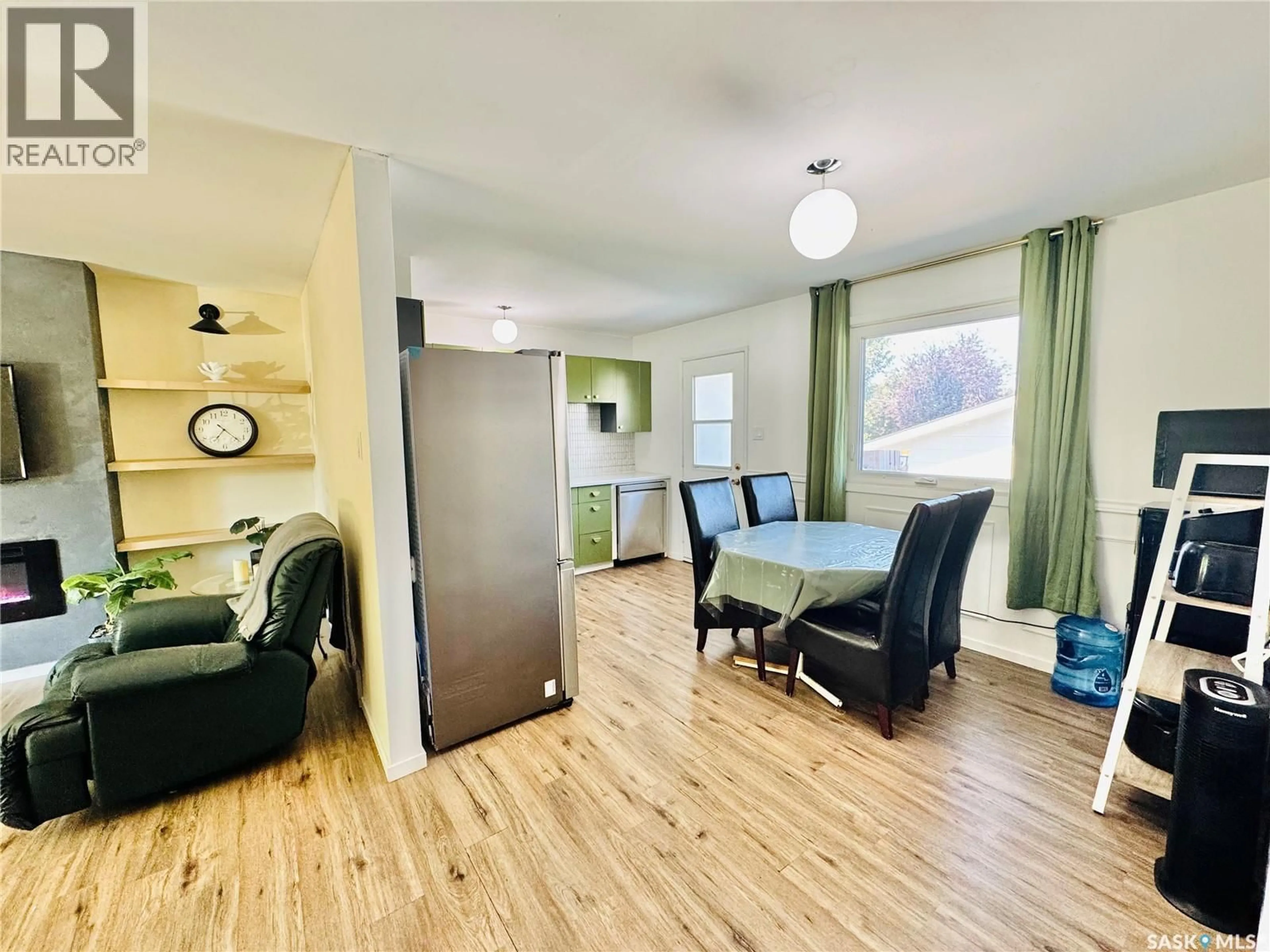 A pic of a room for 110 ARNASON CRESCENT, Saskatoon Saskatchewan S7H4M8