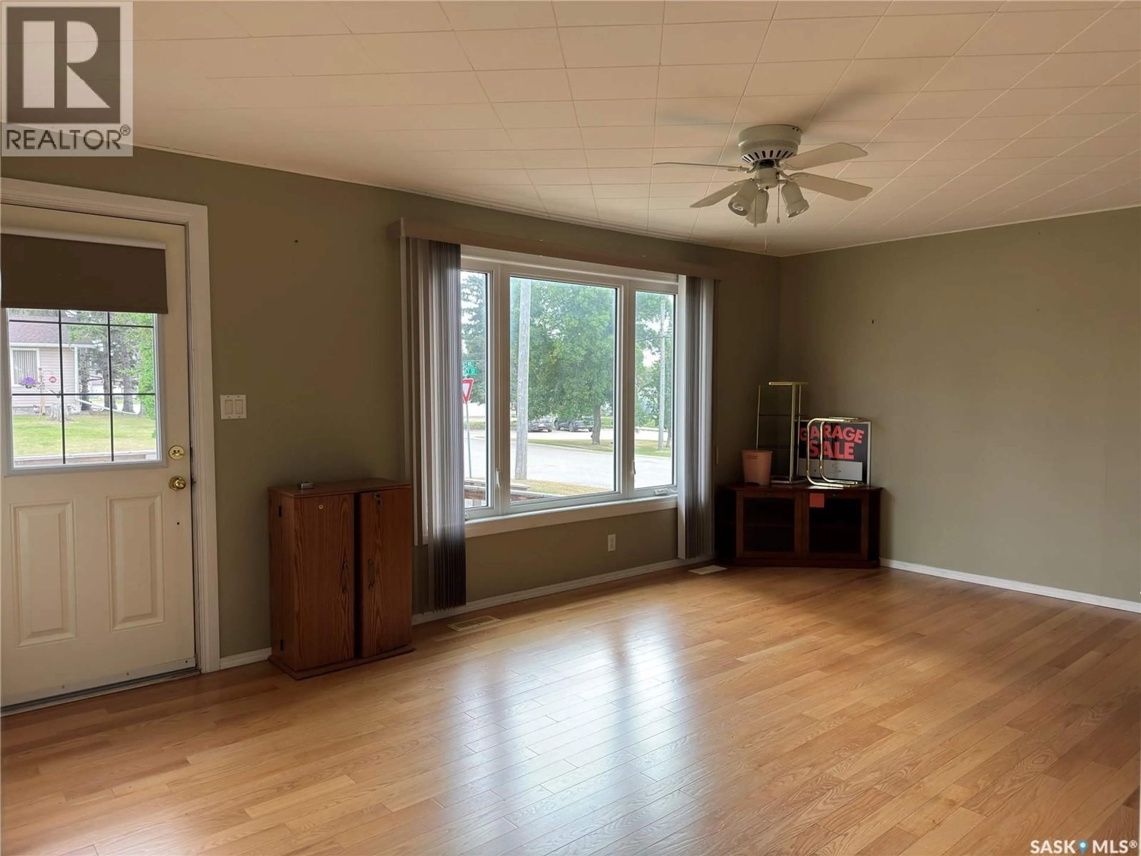 A pic of a room for 218 DOWNEY STREET, Strasbourg Saskatchewan S0G4V0