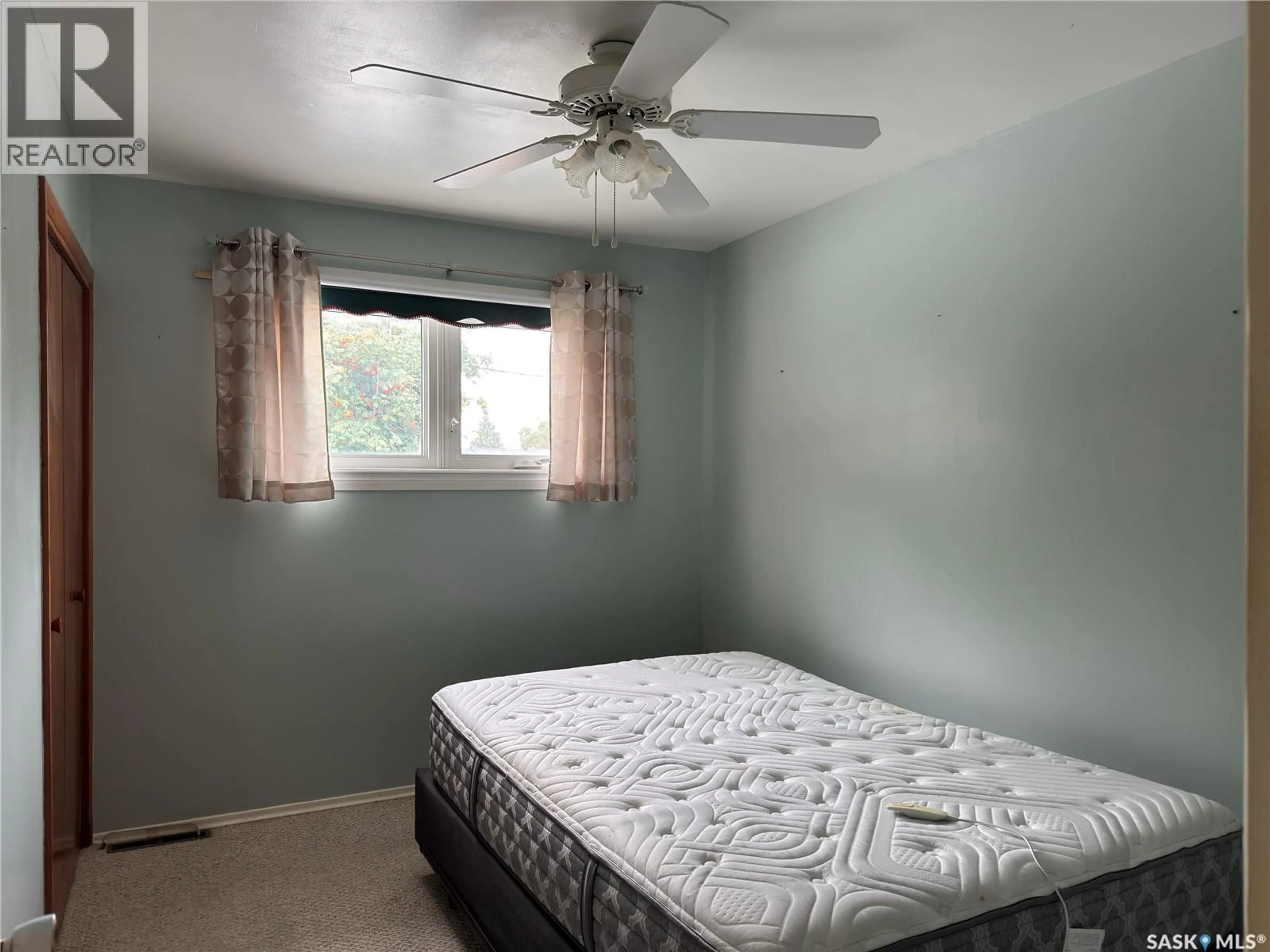 A pic of a room for 218 DOWNEY STREET, Strasbourg Saskatchewan S0G4V0
