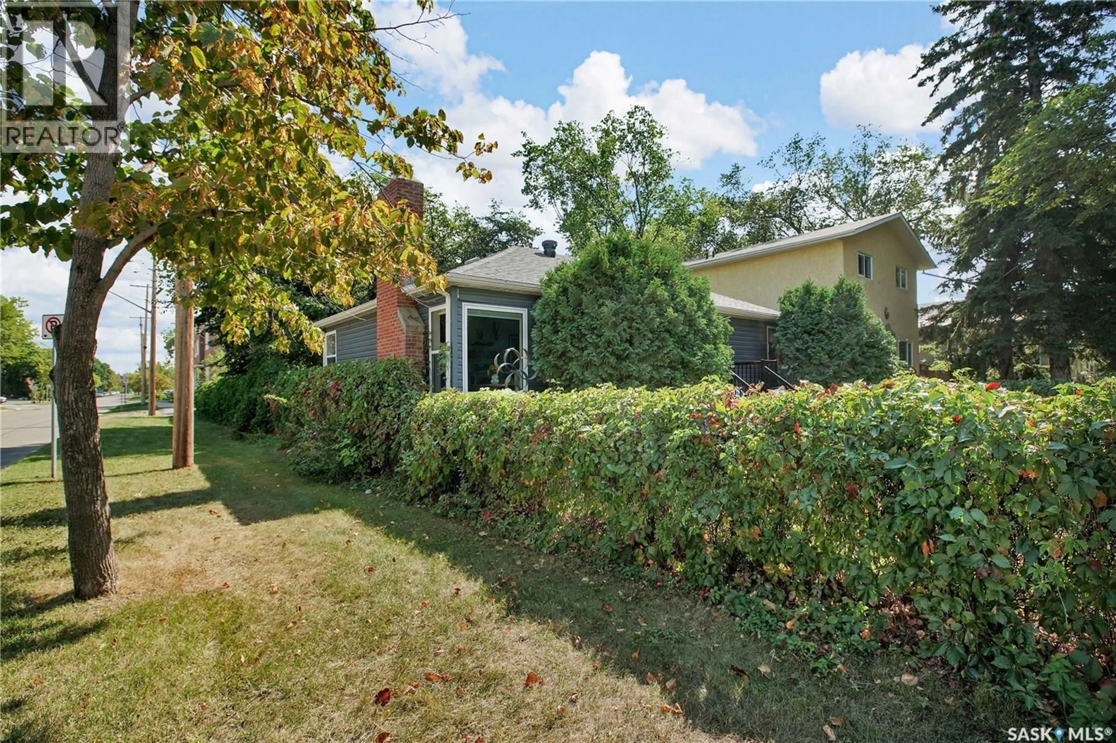 Unknown for 930 6TH AVENUE, Saskatoon Saskatchewan S7K2T4