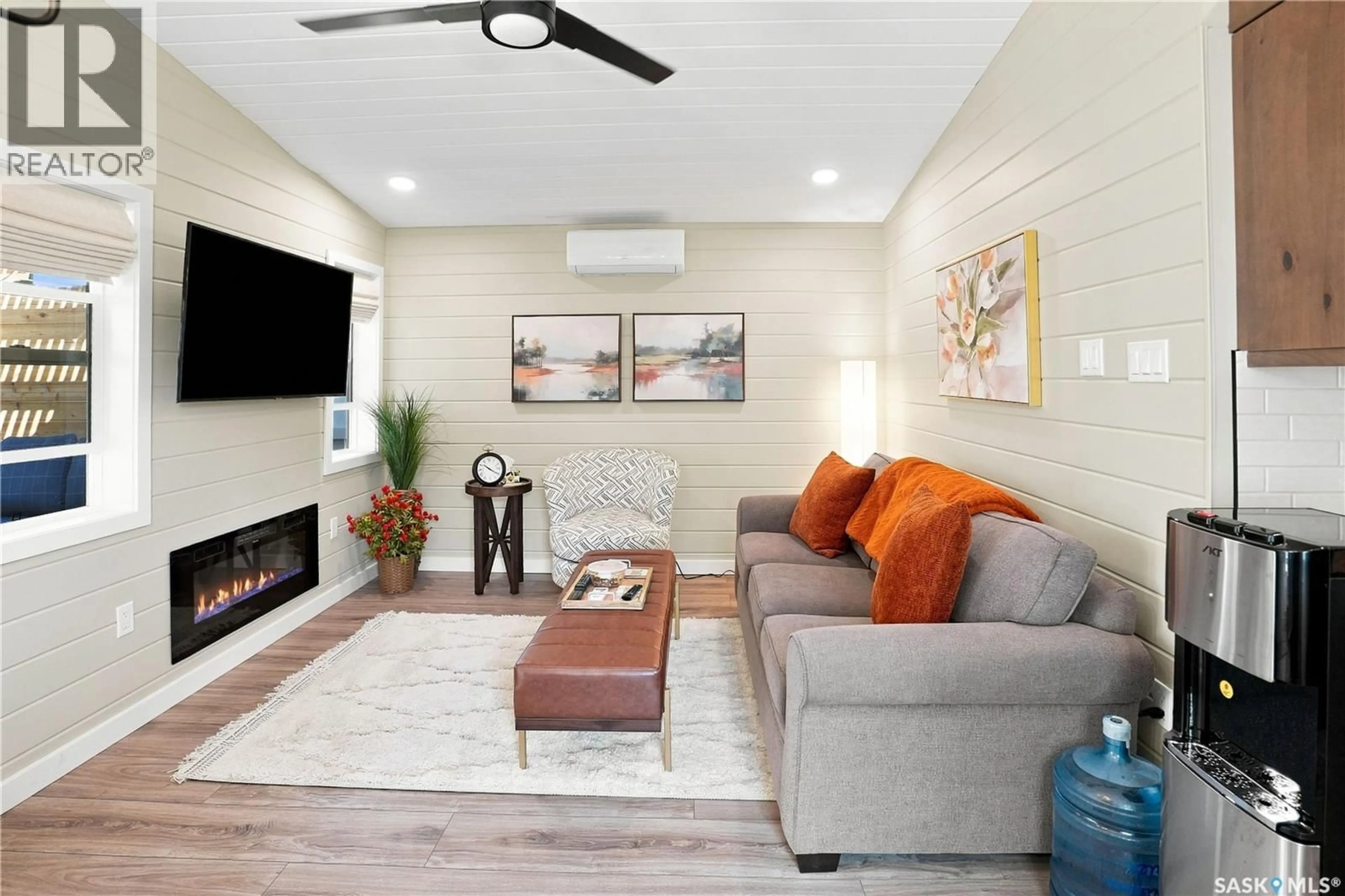 Living room with furniture, unknown for 22 BEACH AVENUE, Aquadeo Saskatchewan S0M0L0