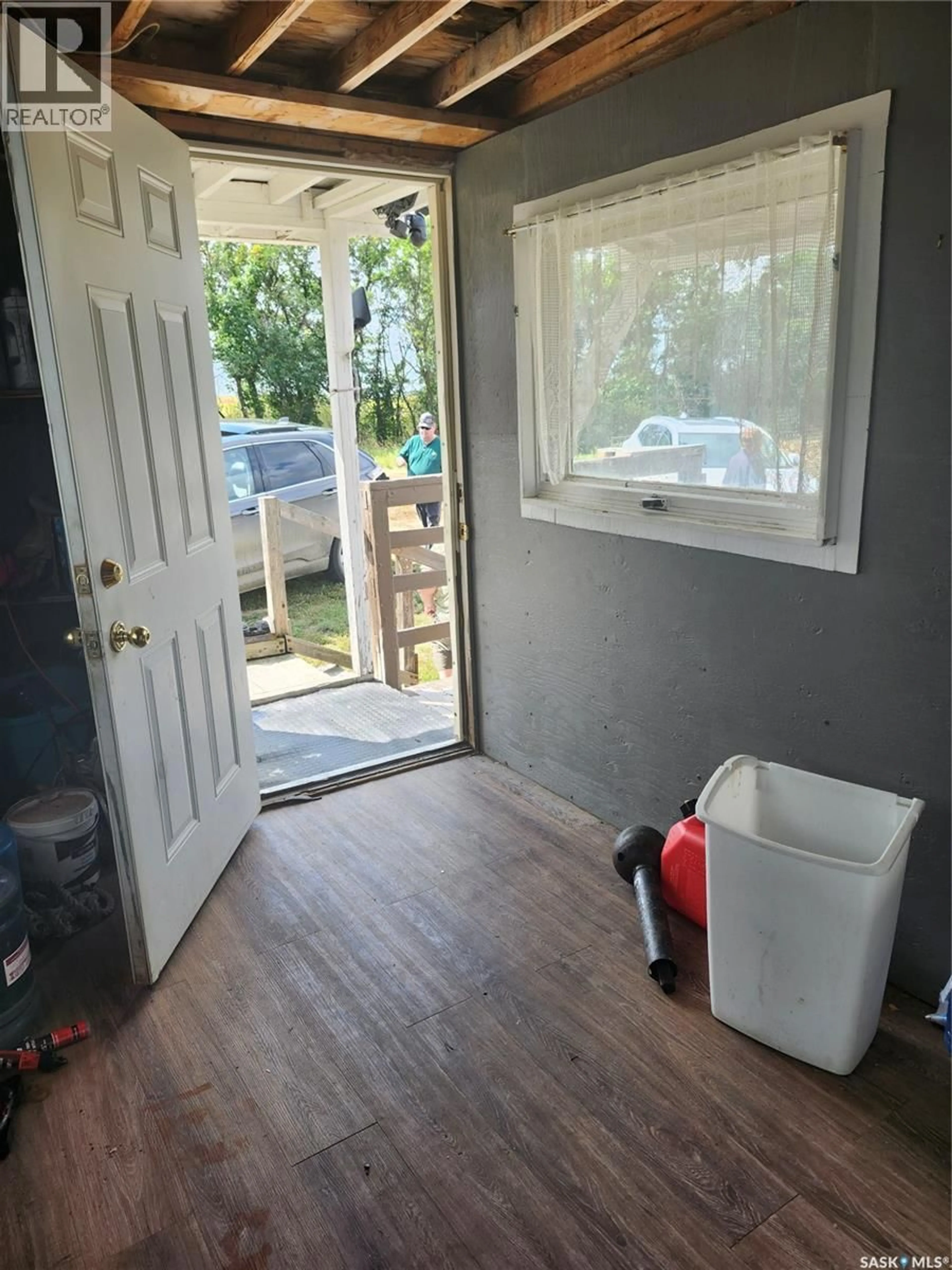 Indoor entryway for GULL LAKE ACREAGE, Carmichael Rm No. 109 Saskatchewan S0N1A0