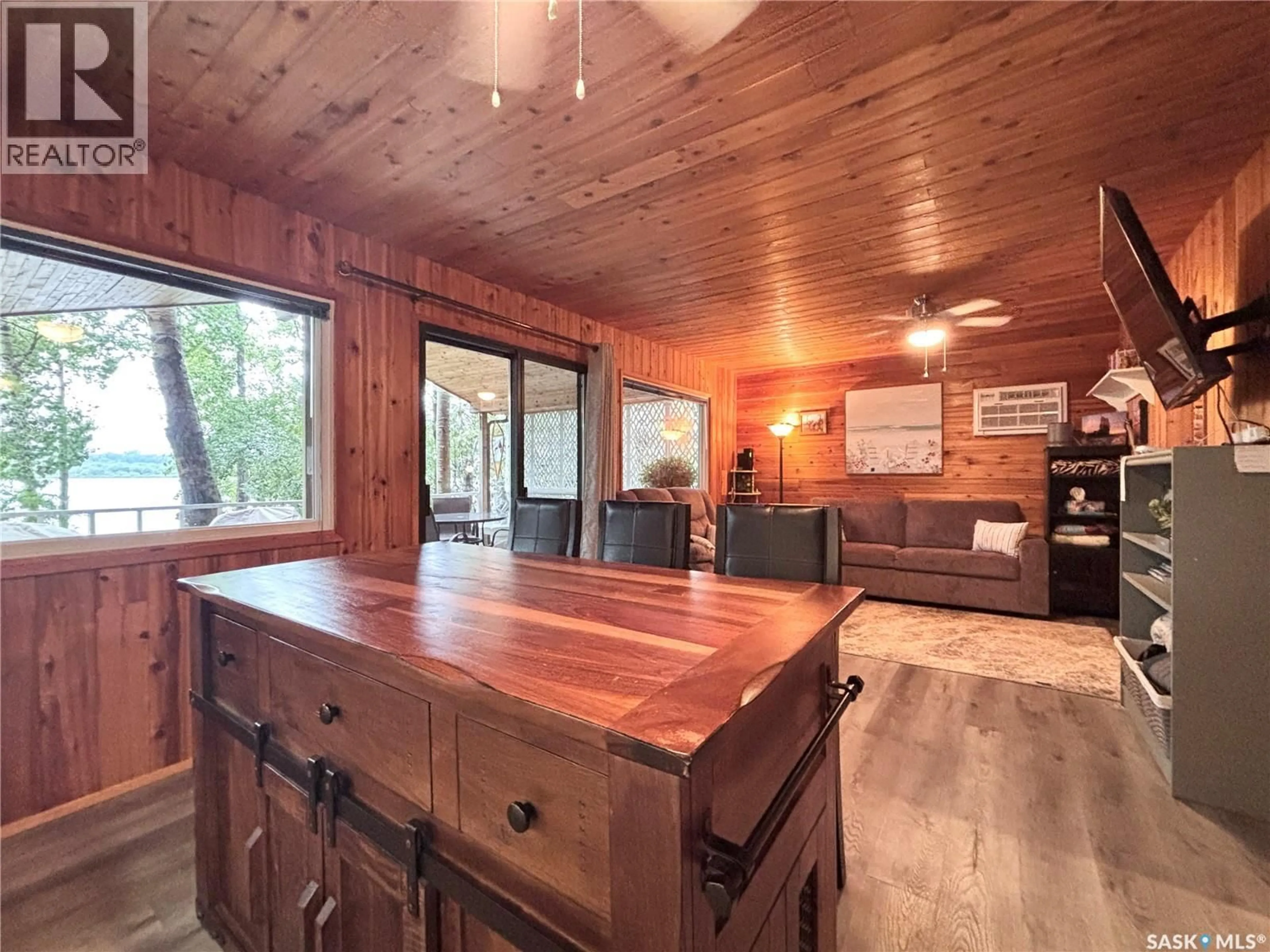 Open concept kitchen, wood/laminate floor for NICKORICK BEACH DRIVE, Wakaw Lake Saskatchewan S0K4P0
