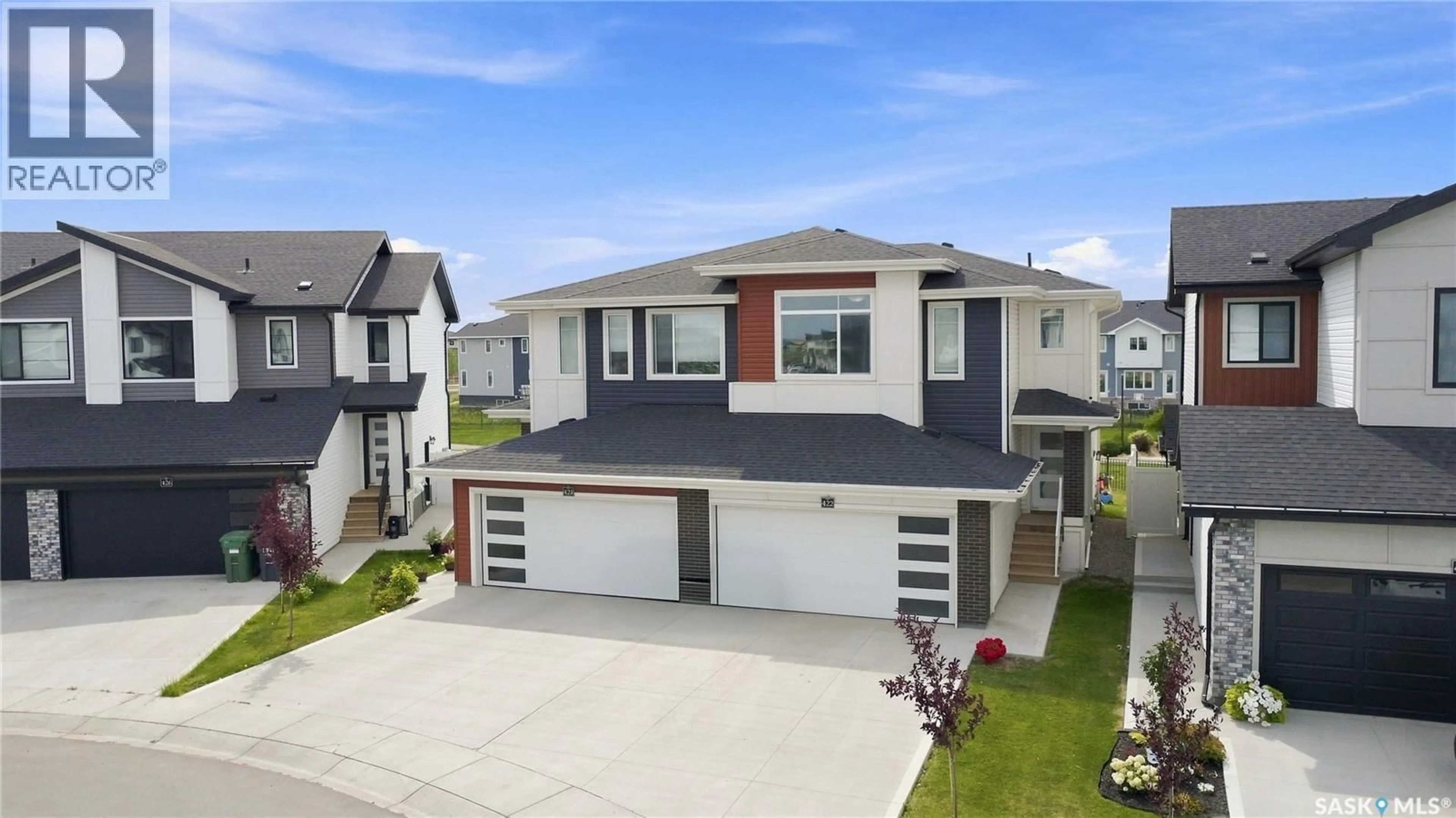 Unknown for 422 MYLES HEIDT MANOR, Saskatoon Saskatchewan S7W1J1