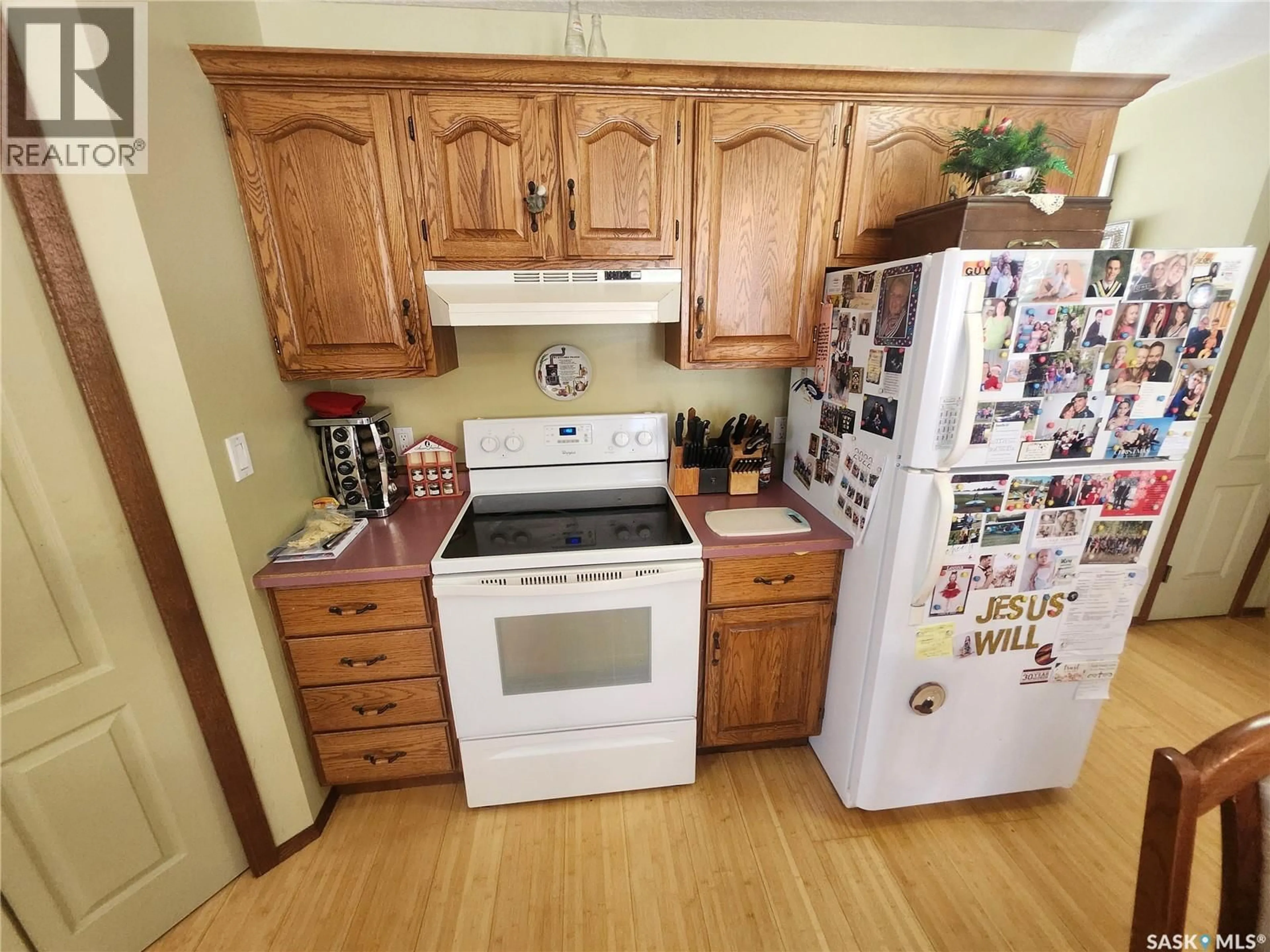 Standard kitchen, unknown for 209 1ST AVENUE, Big River Saskatchewan S0J0E0