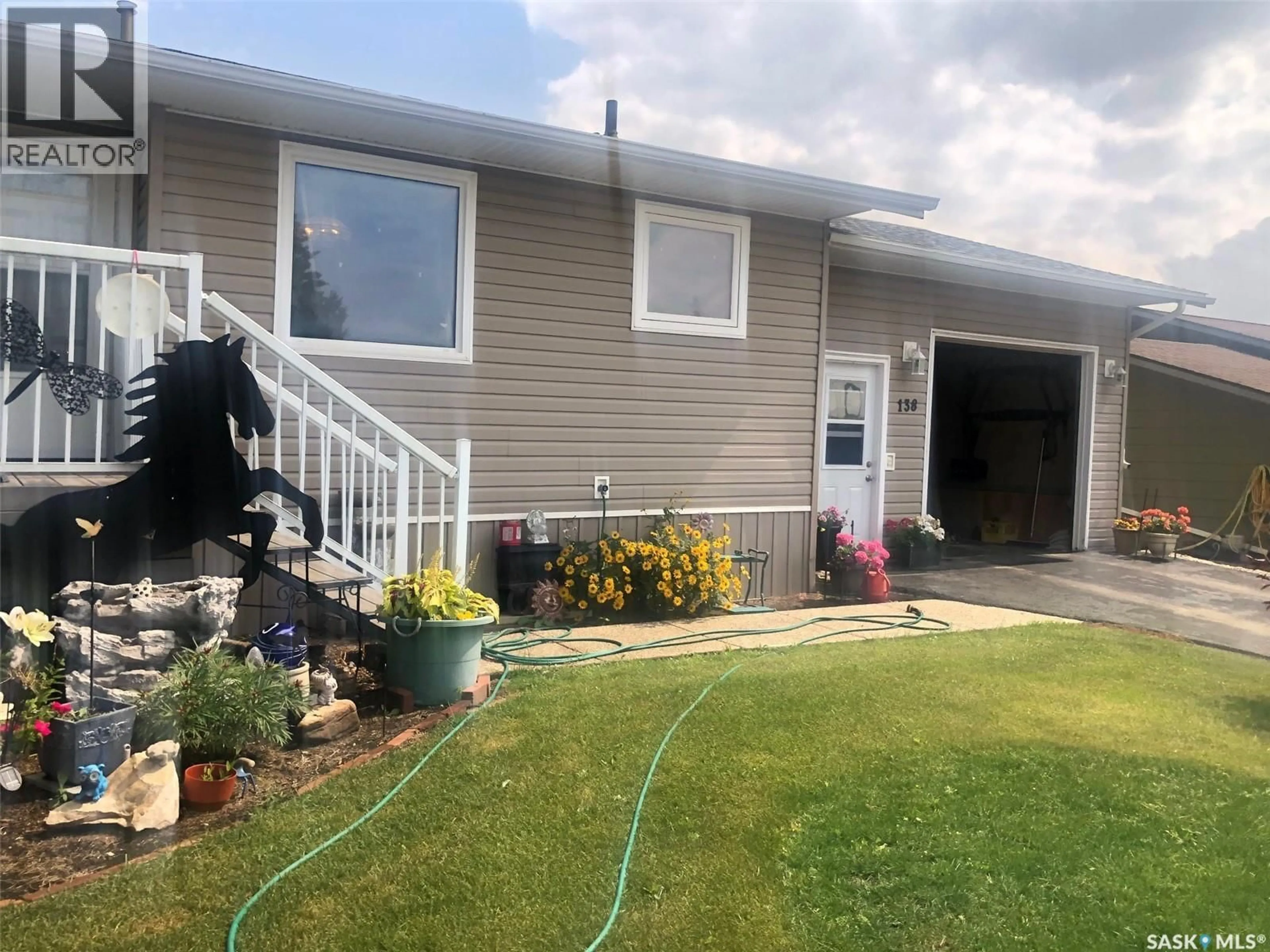 Home with vinyl exterior material, unknown for 138 HUDSON STREET, Sturgis Saskatchewan S0A4A0