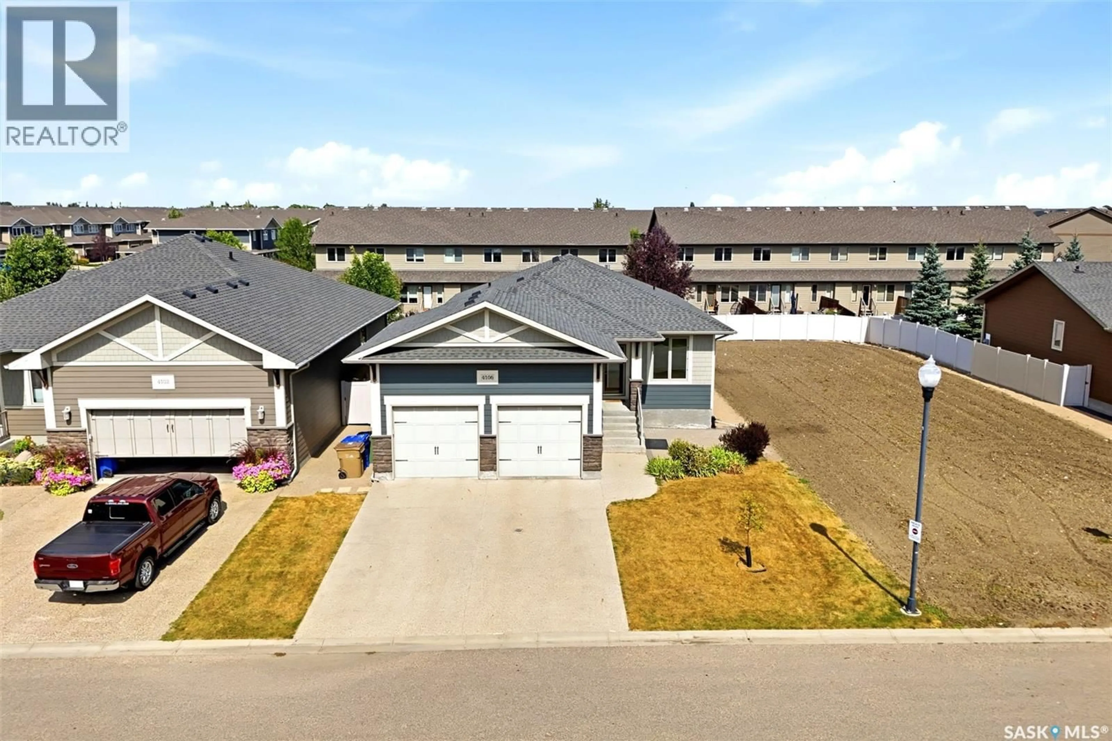 A pic from outside/outdoor area/front of a property/back of a property/a pic from drone, street for 4106 TIMBER CREEK PLACE, Regina Saskatchewan S4V3G7