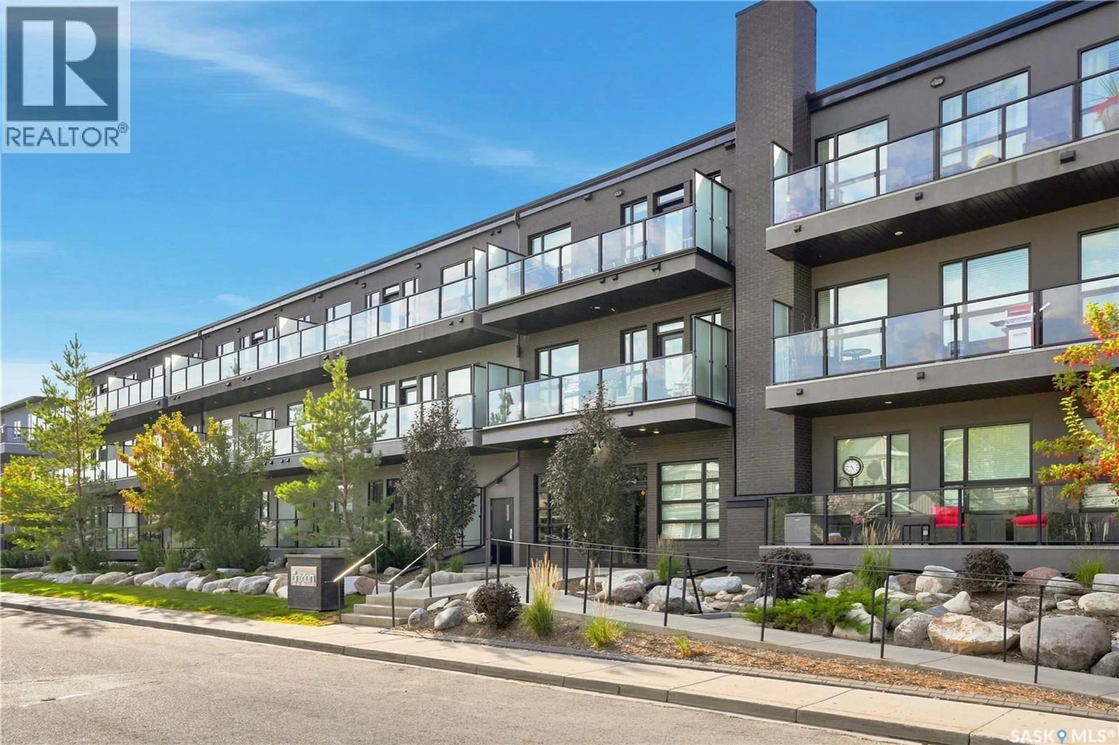 Patio, unknown for 415 - 211 MANINGAS BEND, Saskatoon Saskatchewan S7W0T6