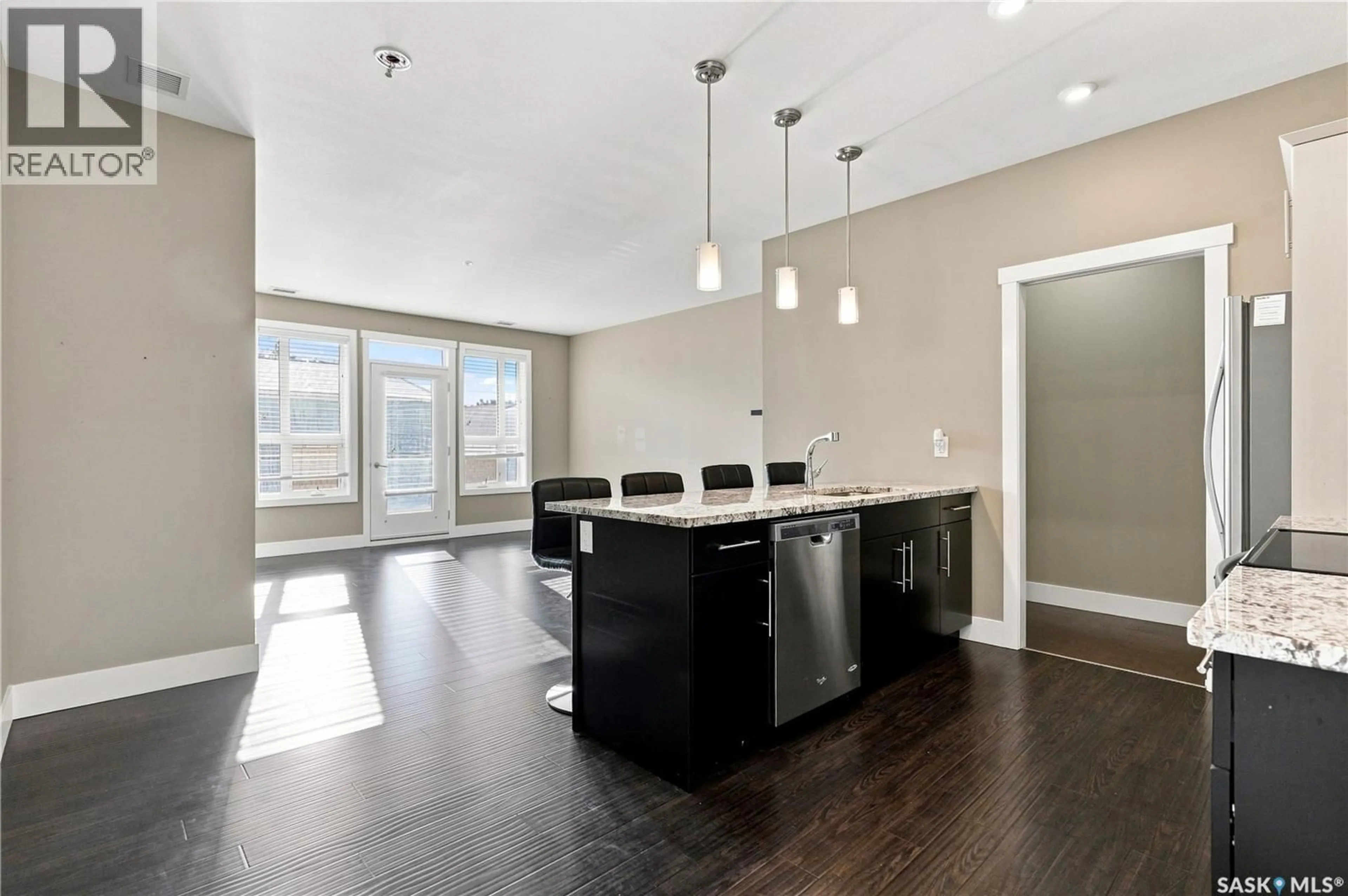 Open concept kitchen, unknown for 415 - 211 MANINGAS BEND, Saskatoon Saskatchewan S7W0T6