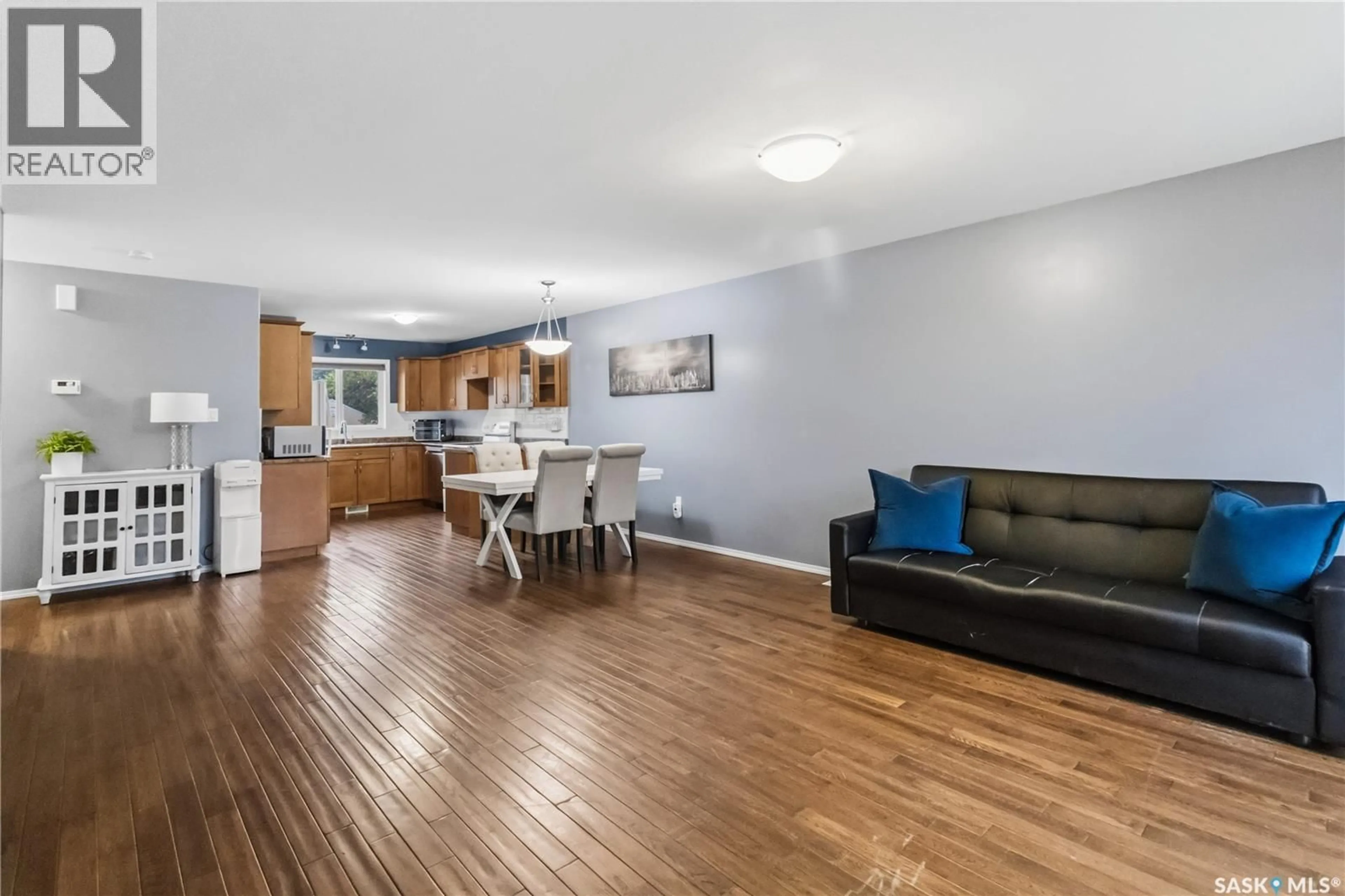 Unknown for 205B 3RD AVENUE, Aberdeen Saskatchewan S0K0A0