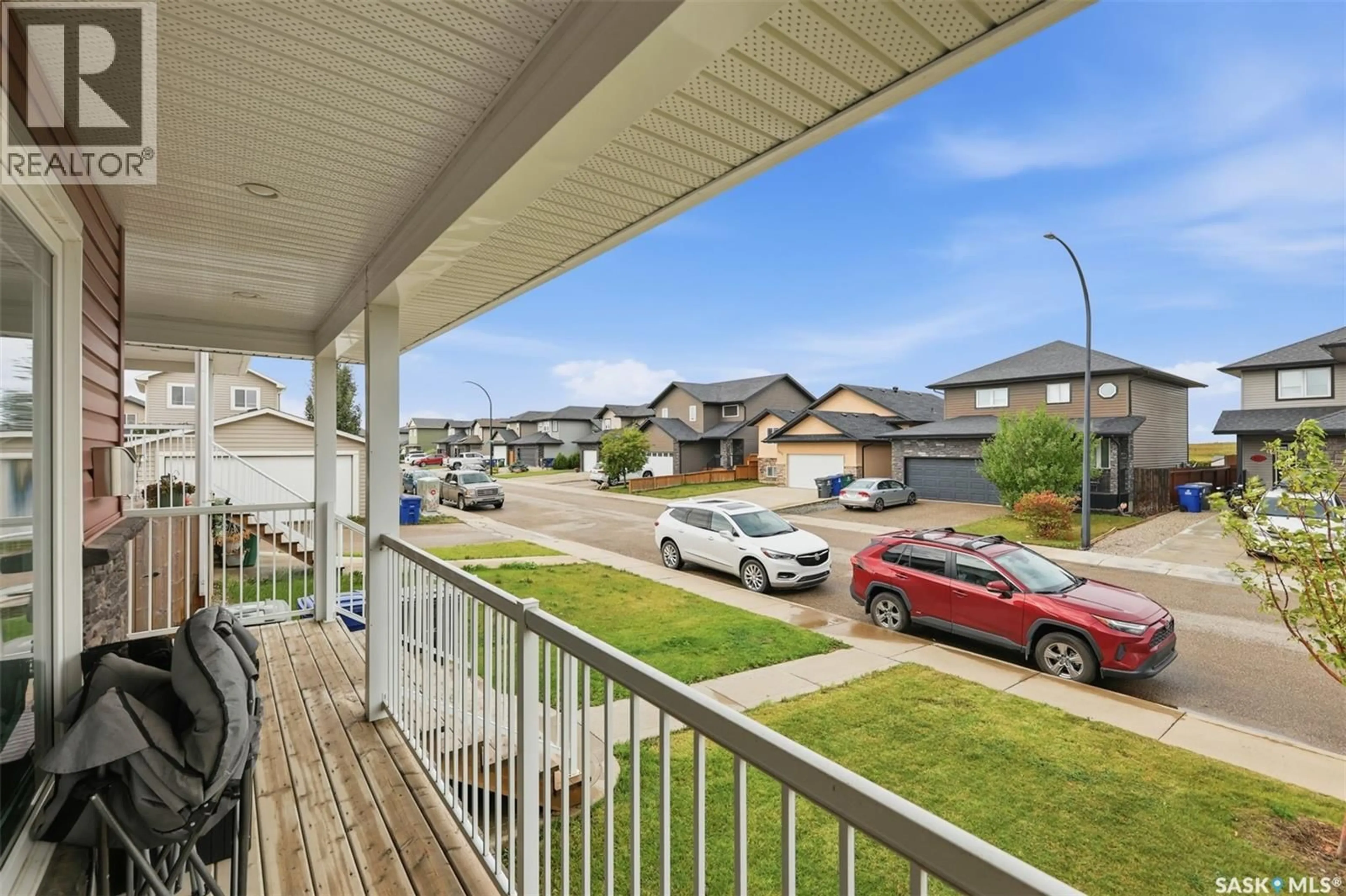 Patio, unknown for 518 KLASSEN CRESCENT, Saskatoon Saskatchewan S7R0G2