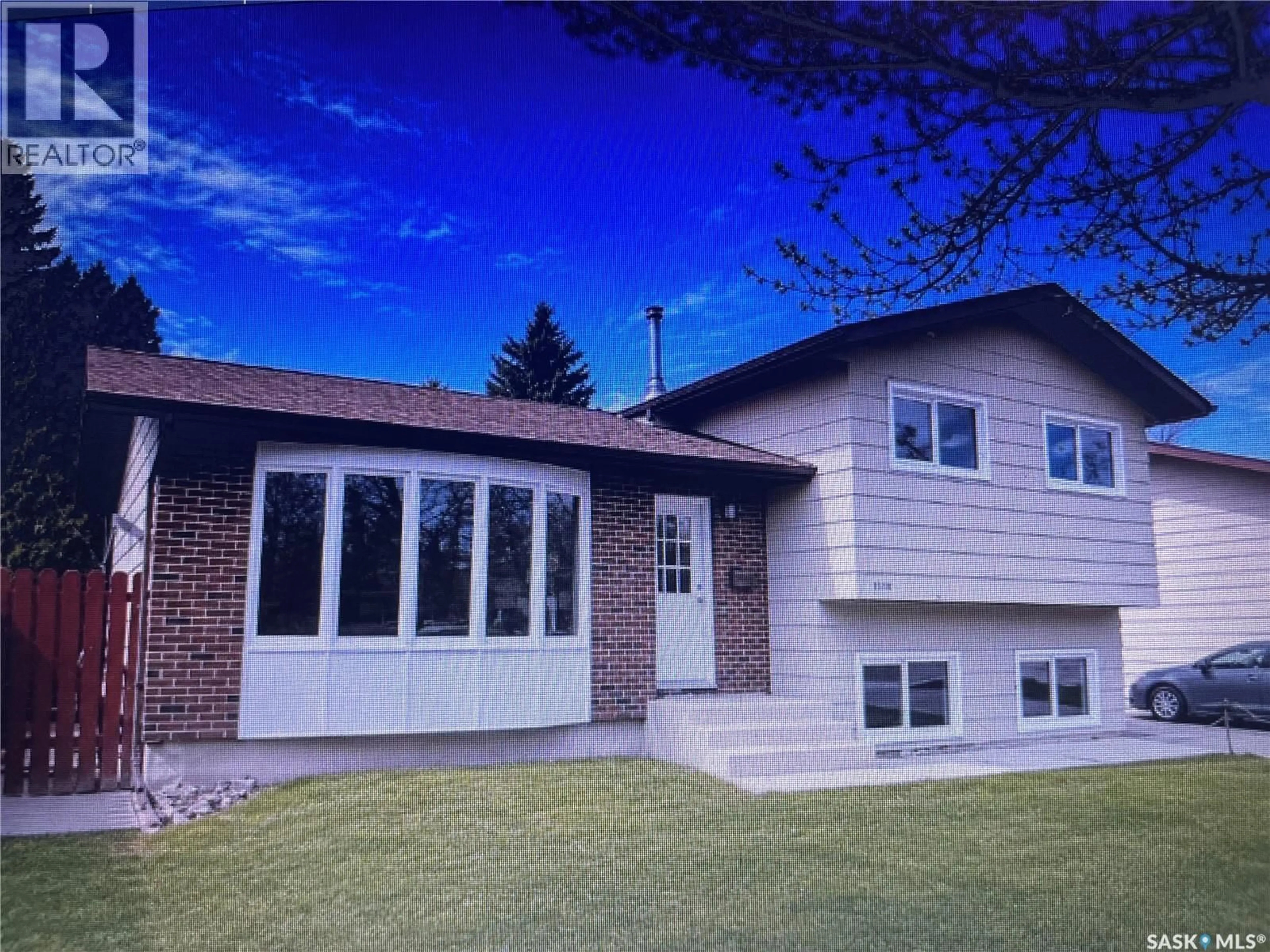 Home with vinyl exterior material, street for 1510 MCKERCHER DRIVE, Saskatoon Saskatchewan S7H5J9