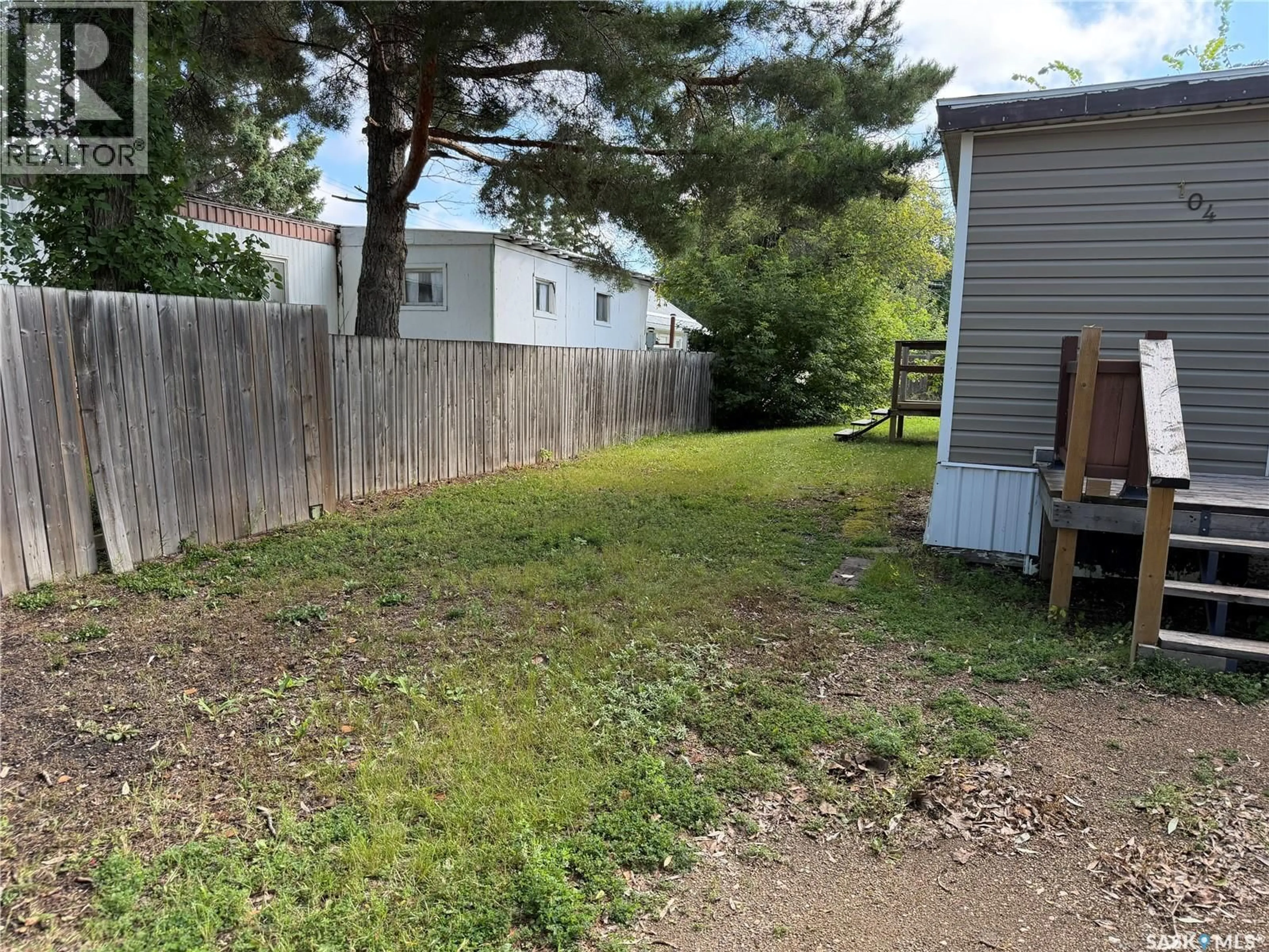Shed for 104 4TH AVENUE, Melfort Saskatchewan S0E1A0