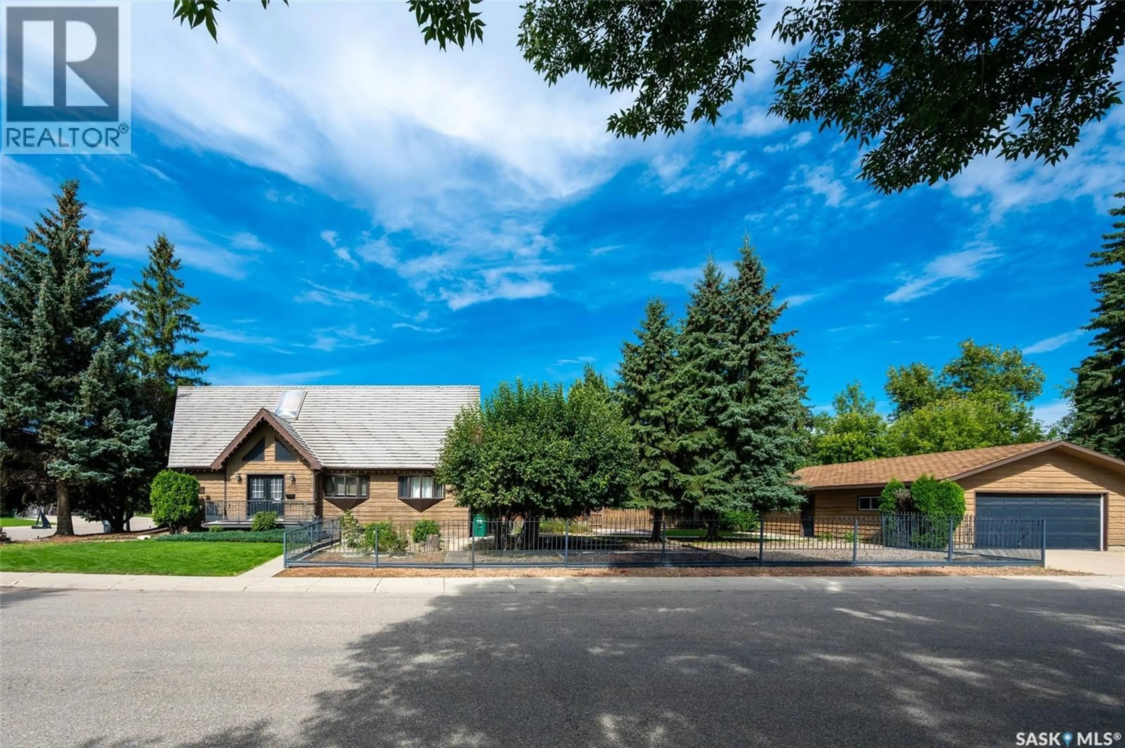 Unknown for 202 NORDSTRUM COURT, Saskatoon Saskatchewan S7K6R7