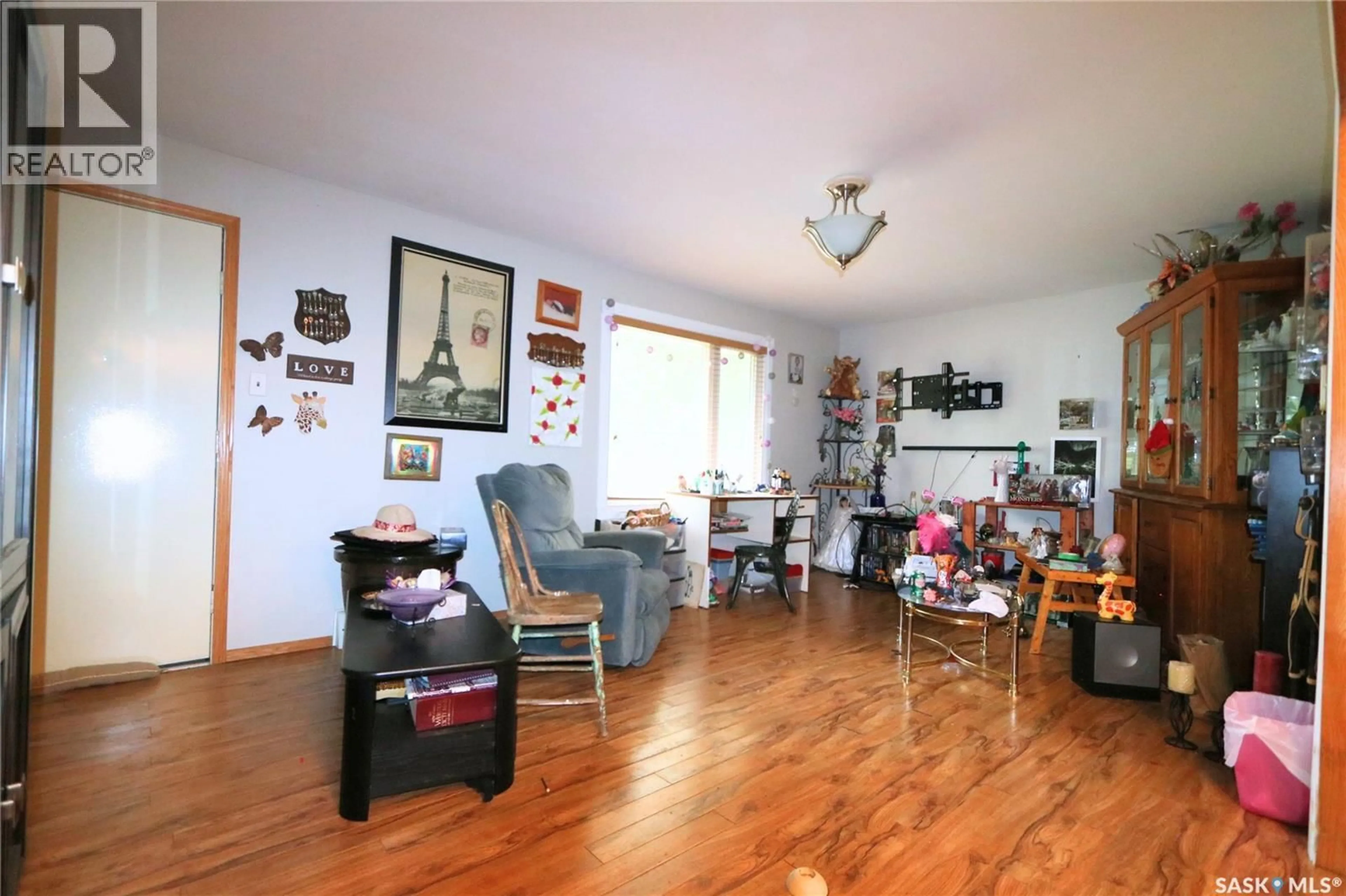 A pic of a room for 92 IRWIN AVENUE, Yorkton Saskatchewan S3N2G9