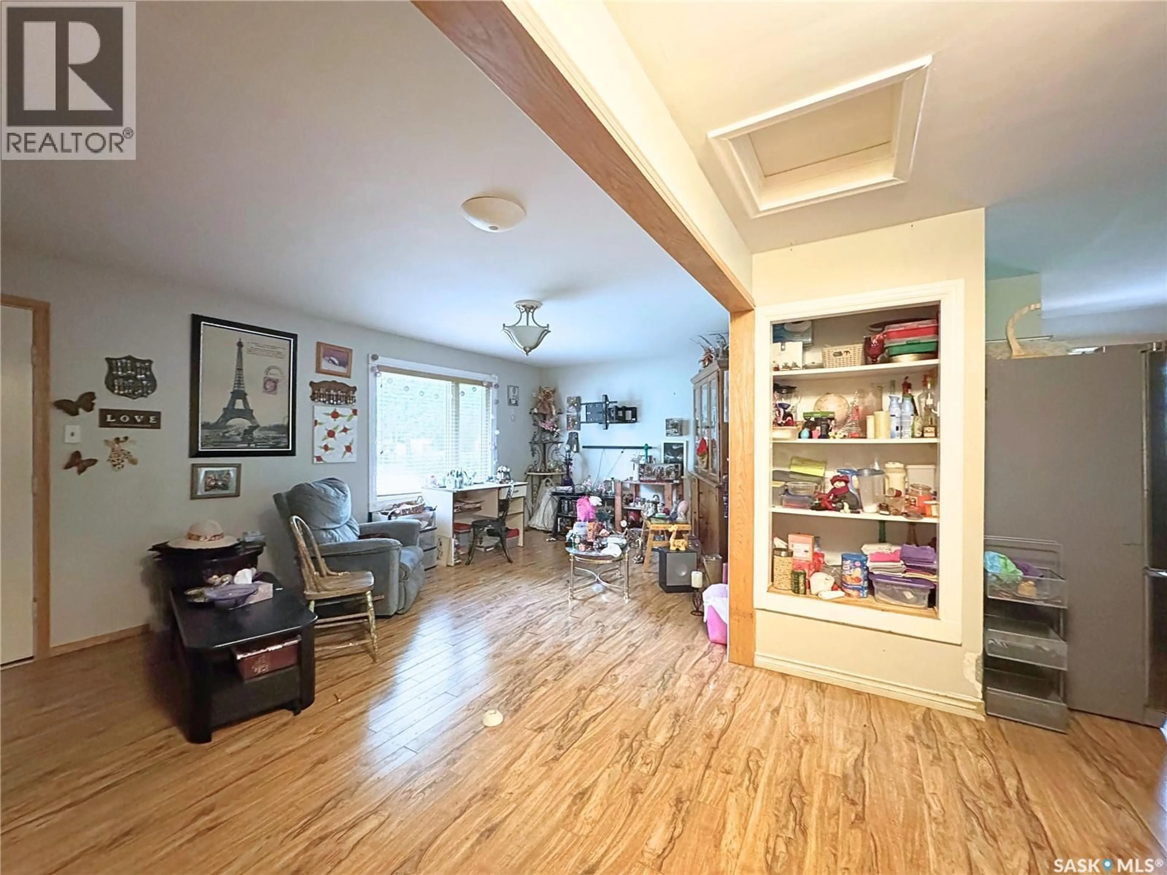 A pic of a room for 92 IRWIN AVENUE, Yorkton Saskatchewan S3N2G9