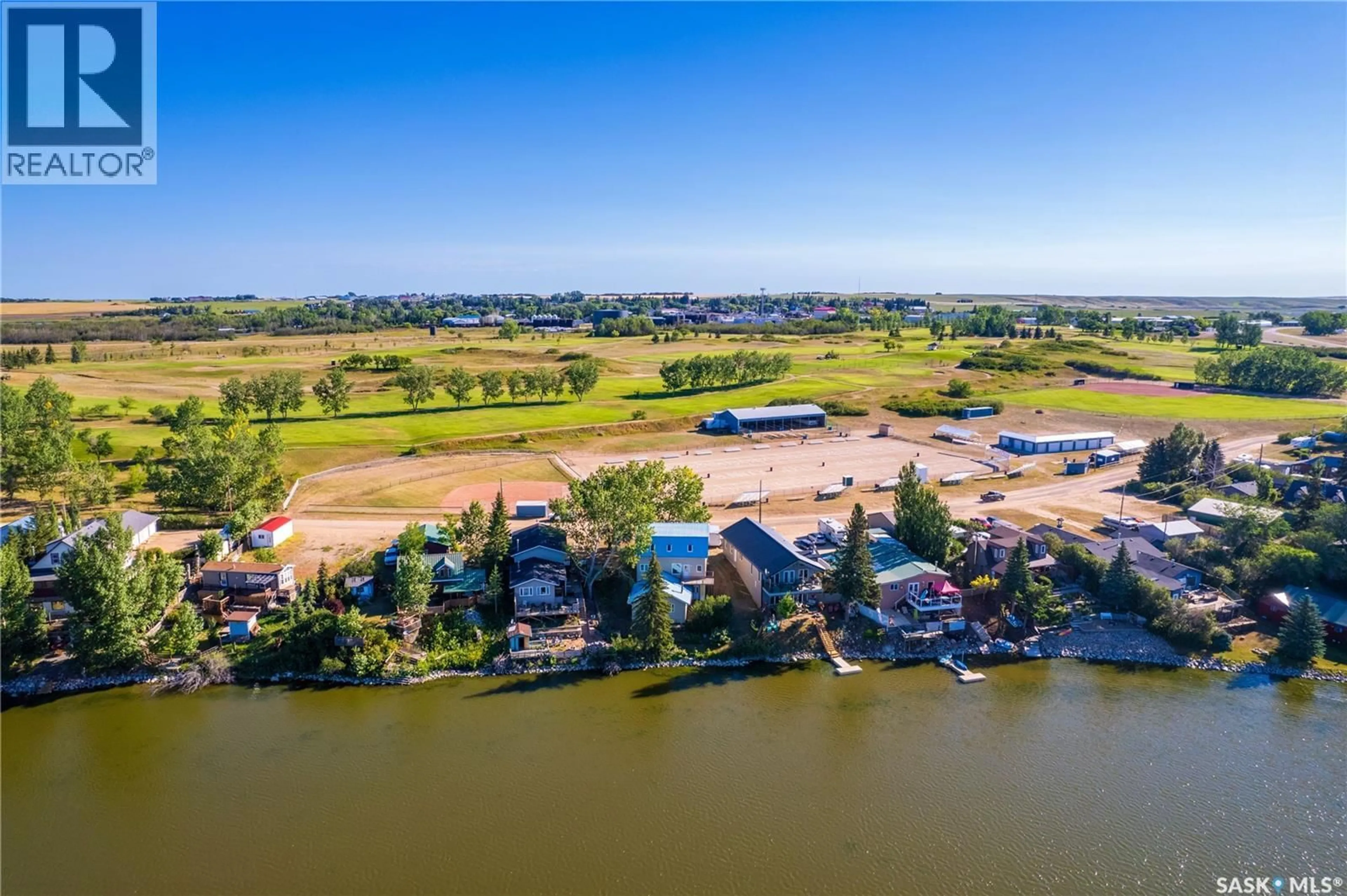 A pic from outside/outdoor area/front of a property/back of a property/a pic from drone, water/lake/river/ocean view for 11 MACKLIN LAKE REGIONAL PARK, Eye Hill Rm No. 382 Saskatchewan S0L2C0