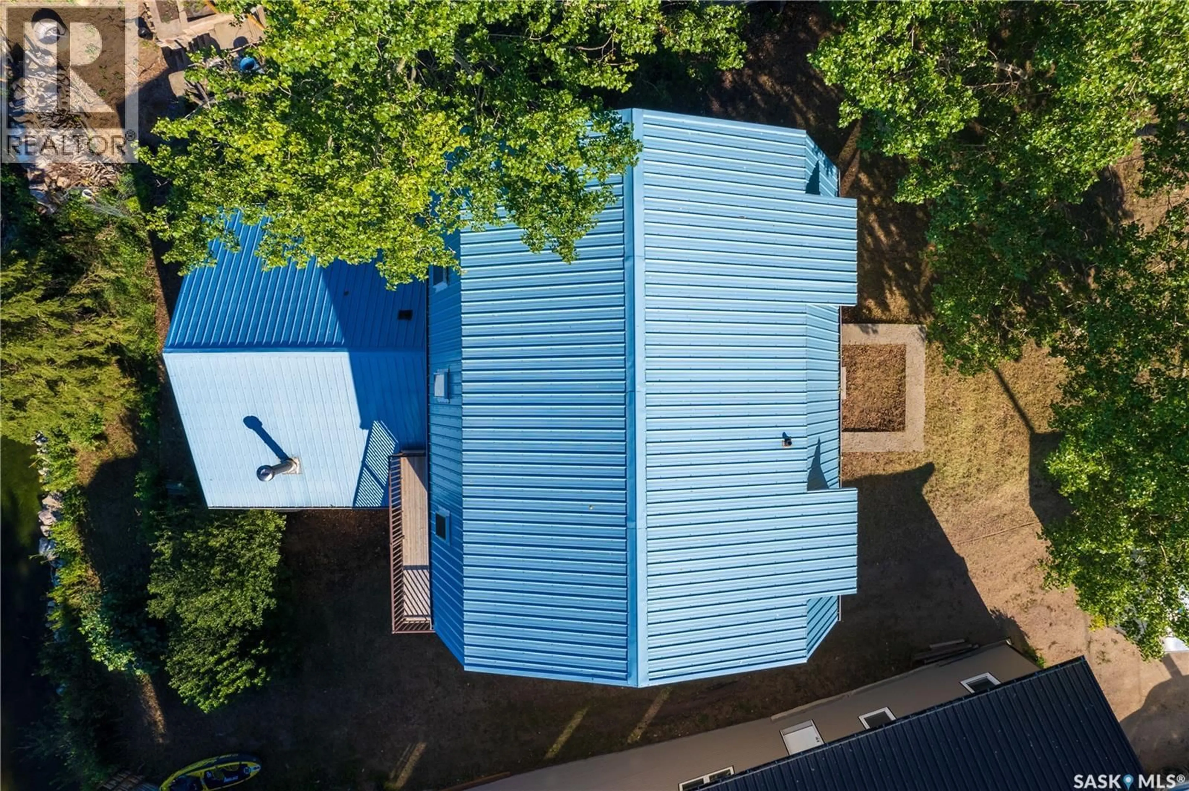 A pic from outside/outdoor area/front of a property/back of a property/a pic from drone, unknown for 11 MACKLIN LAKE REGIONAL PARK, Eye Hill Rm No. 382 Saskatchewan S0L2C0