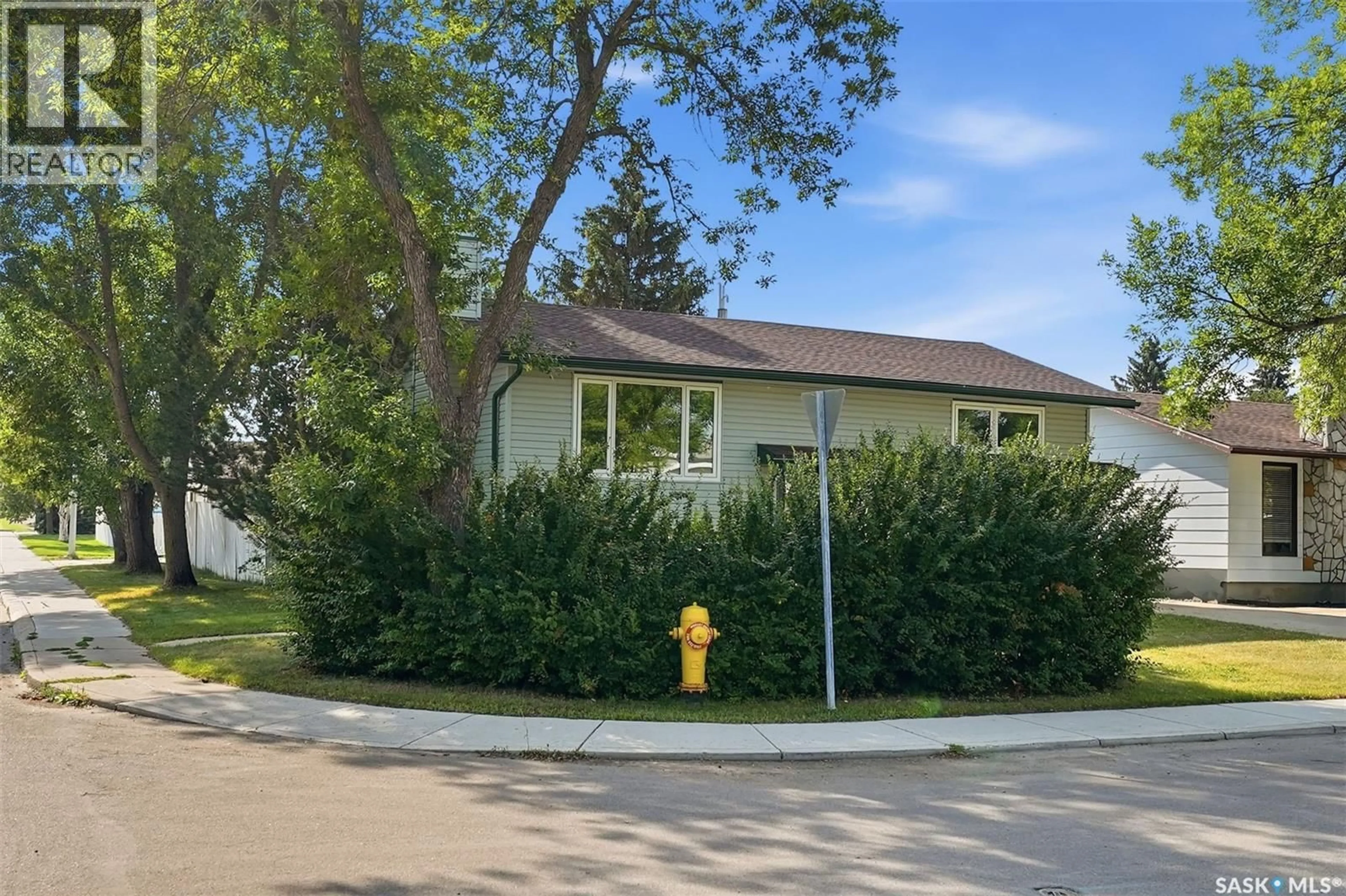Unknown for 546 GUELPH CRESCENT, Saskatoon Saskatchewan S7H4R4