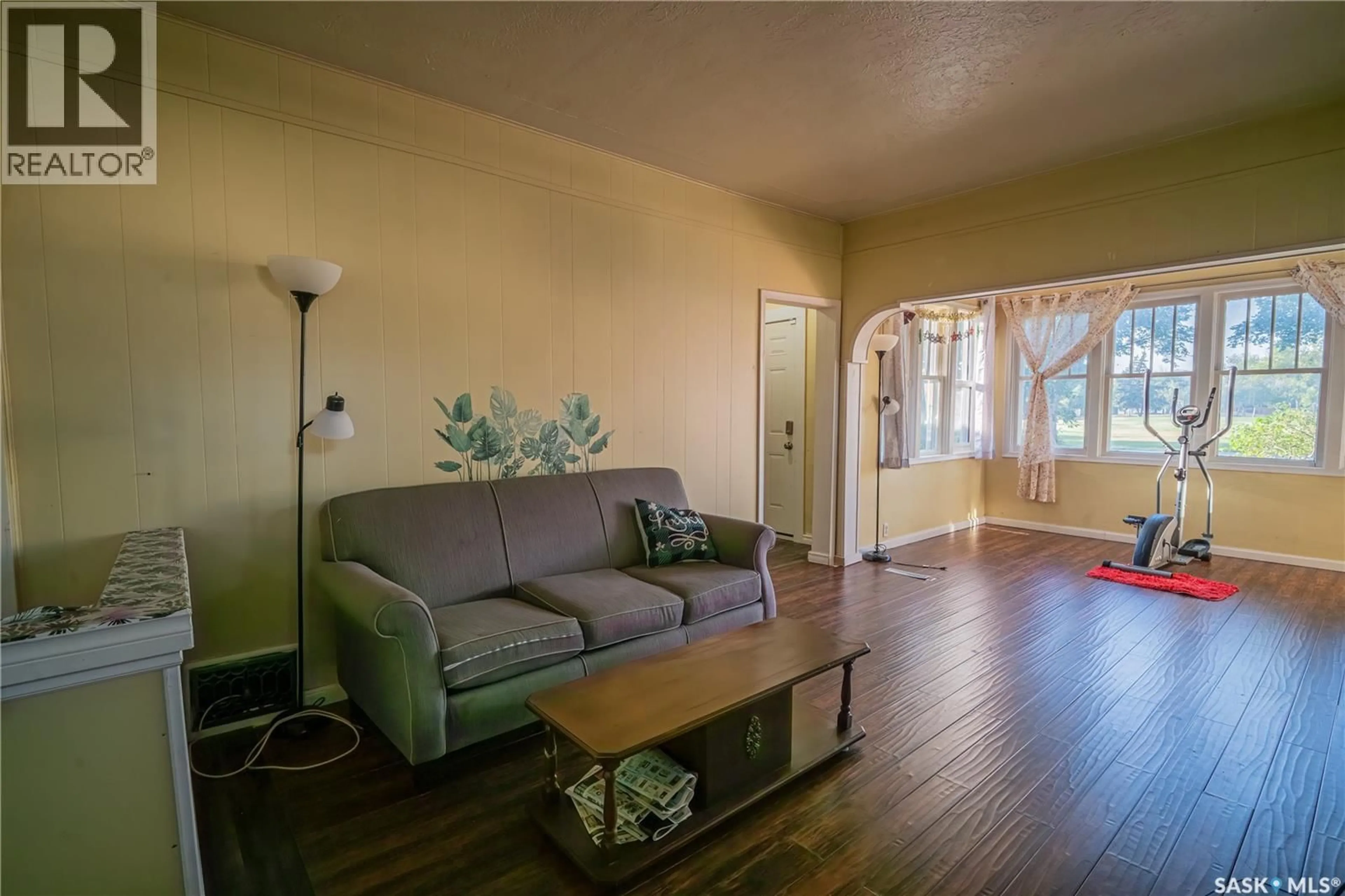 Living room with furniture, unknown for 3303 DEWDNEY AVENUE, Regina Saskatchewan S4T0Y9