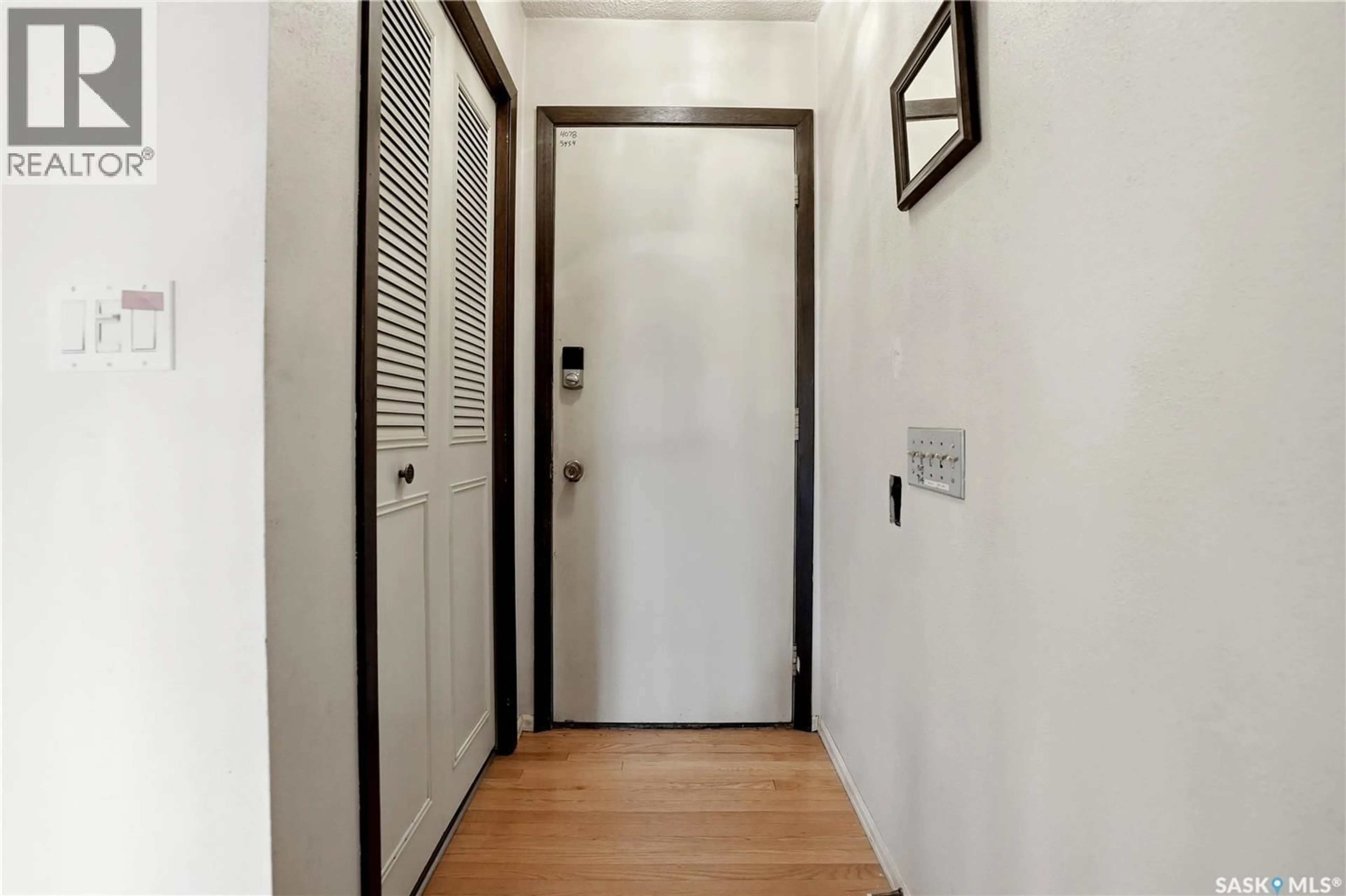 Indoor entryway for 83 FUHRMANN CRESCENT, Regina Saskatchewan S4R5S4