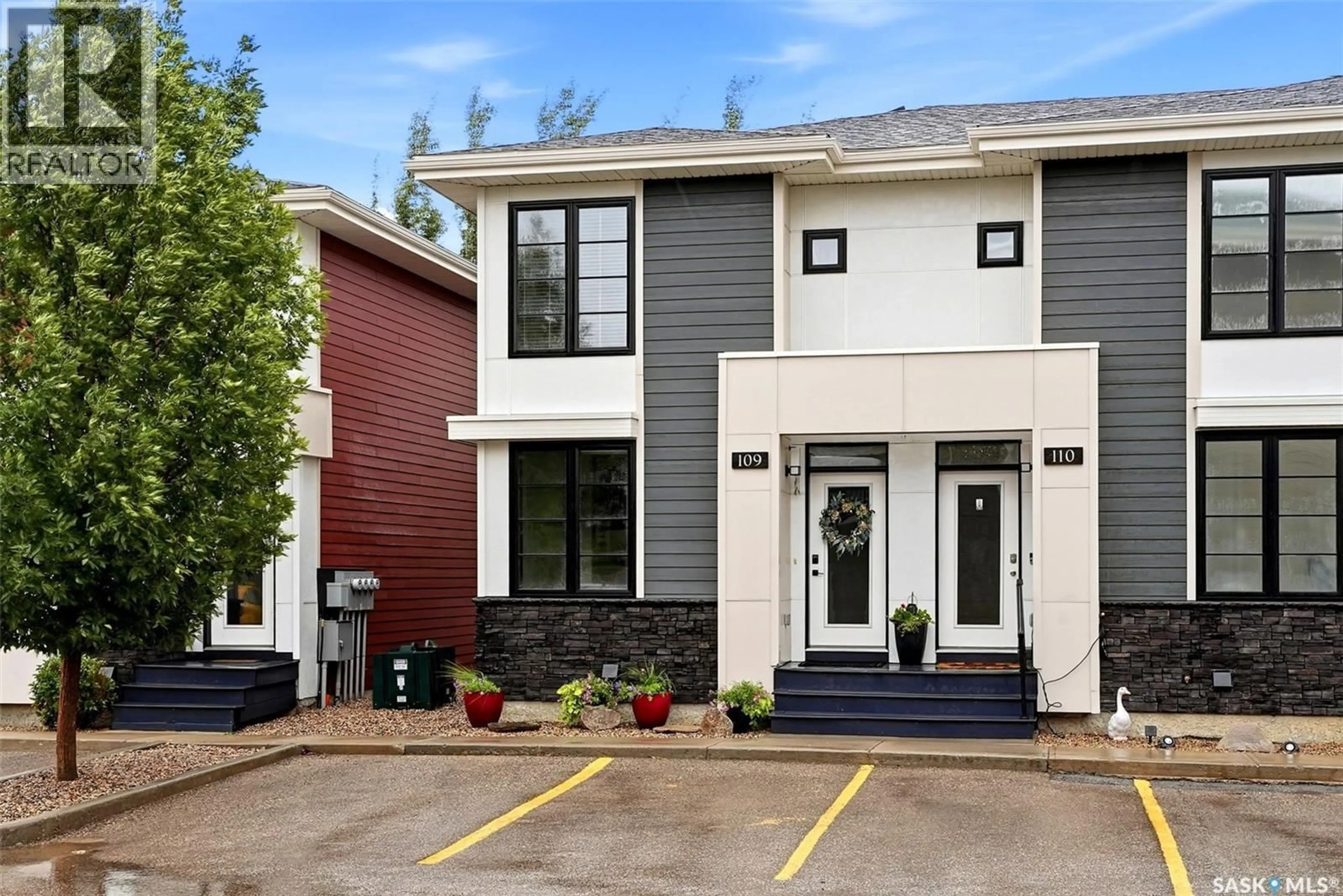 Home with brick exterior material, street for 109 - 3229 ELGAARD DRIVE, Regina Saskatchewan S4X0L2