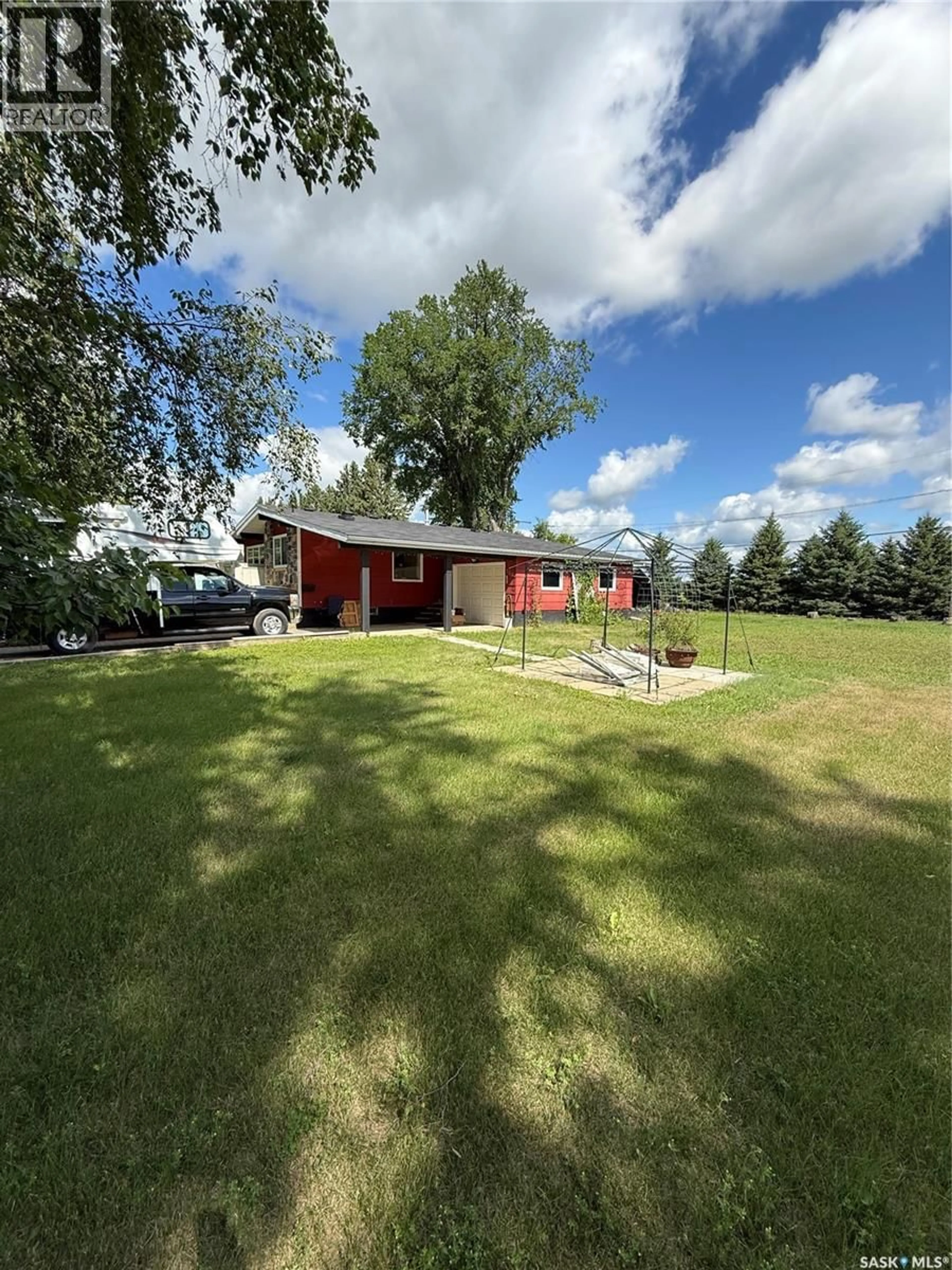 A pic from outside/outdoor area/front of a property/back of a property/a pic from drone, building for 358 FIRST STREET, Preeceville Saskatchewan S0A3B0