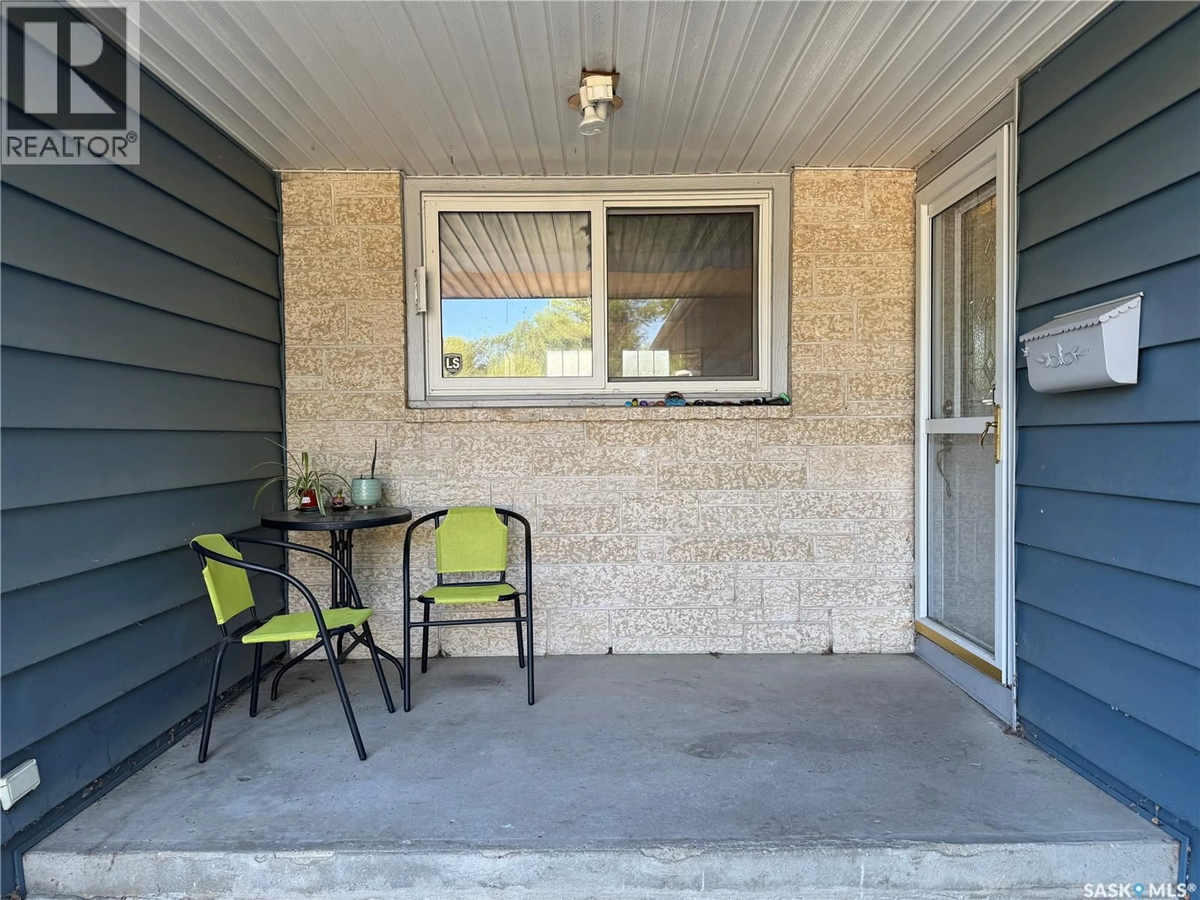 Unknown for 1209 SHANNON ROAD, Regina Saskatchewan S4S5K9