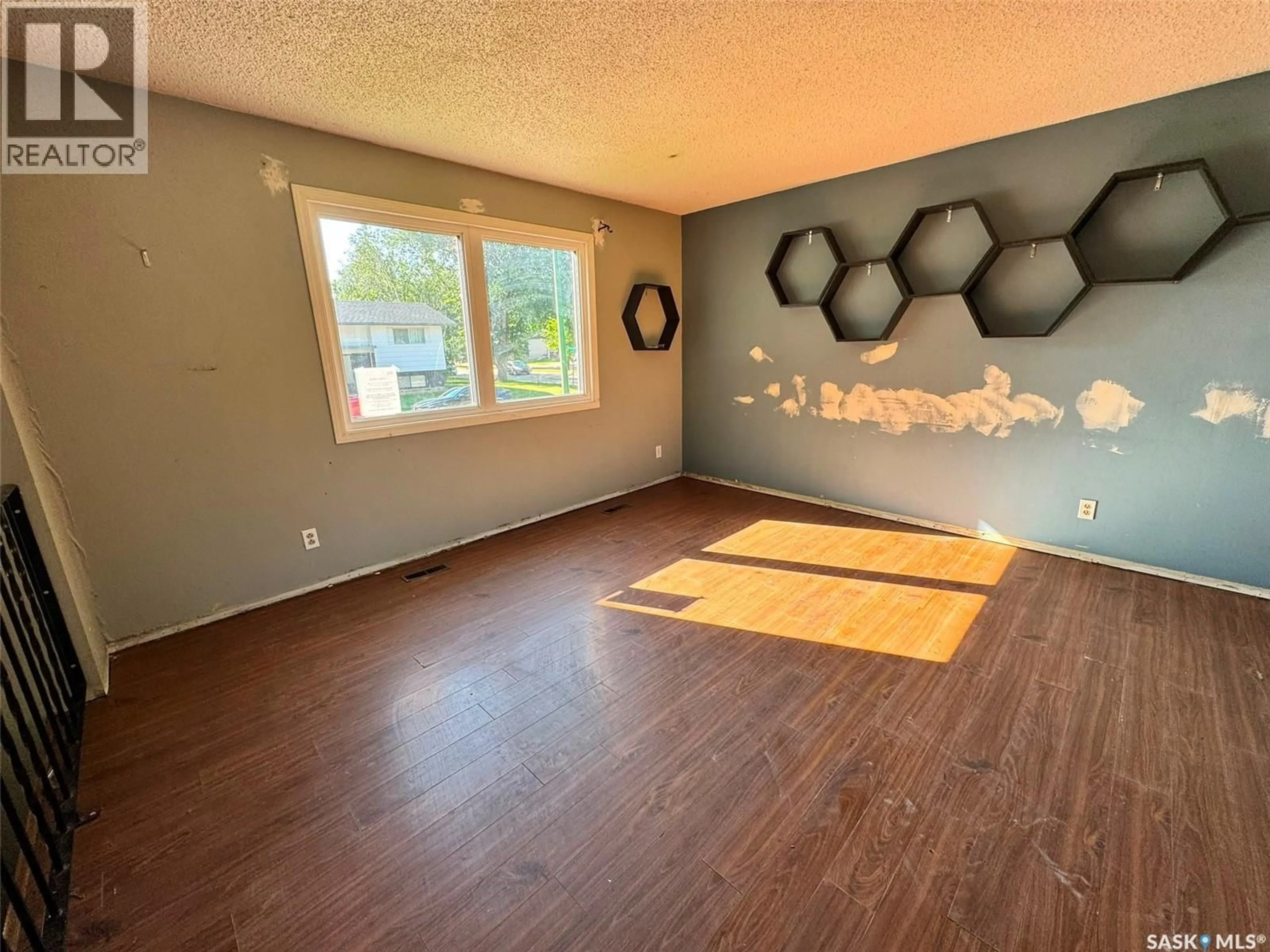 A pic of a room for 12 BOWERMAN CRESCENT, Prince Albert Saskatchewan S6V6K2