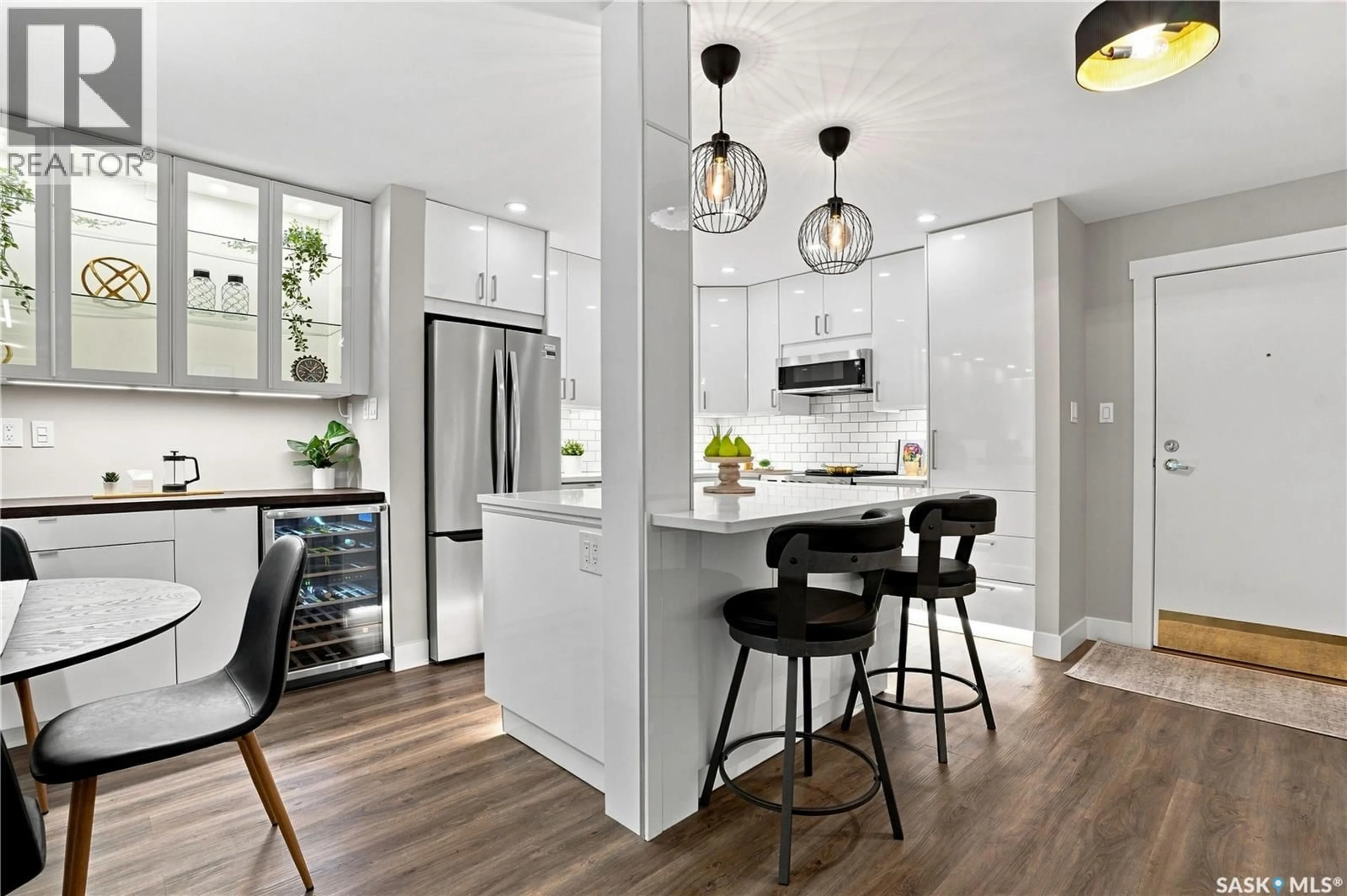 Open concept kitchen, unknown for 105 - 410 MAIN STREET, Saskatoon Saskatchewan S7N0B8