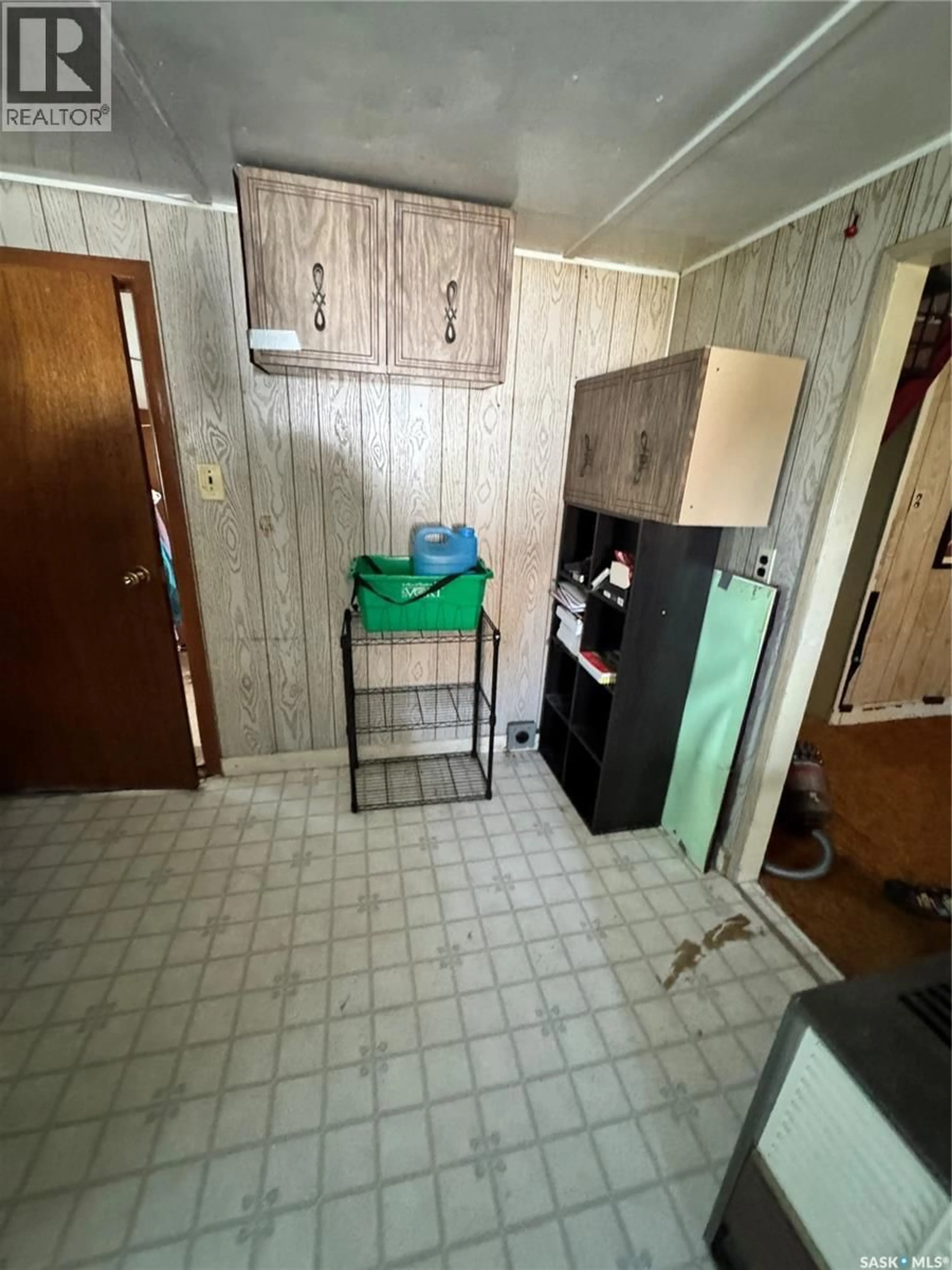A pic of a room for 206 MAIN STREET, Jansen Saskatchewan S0K2B0