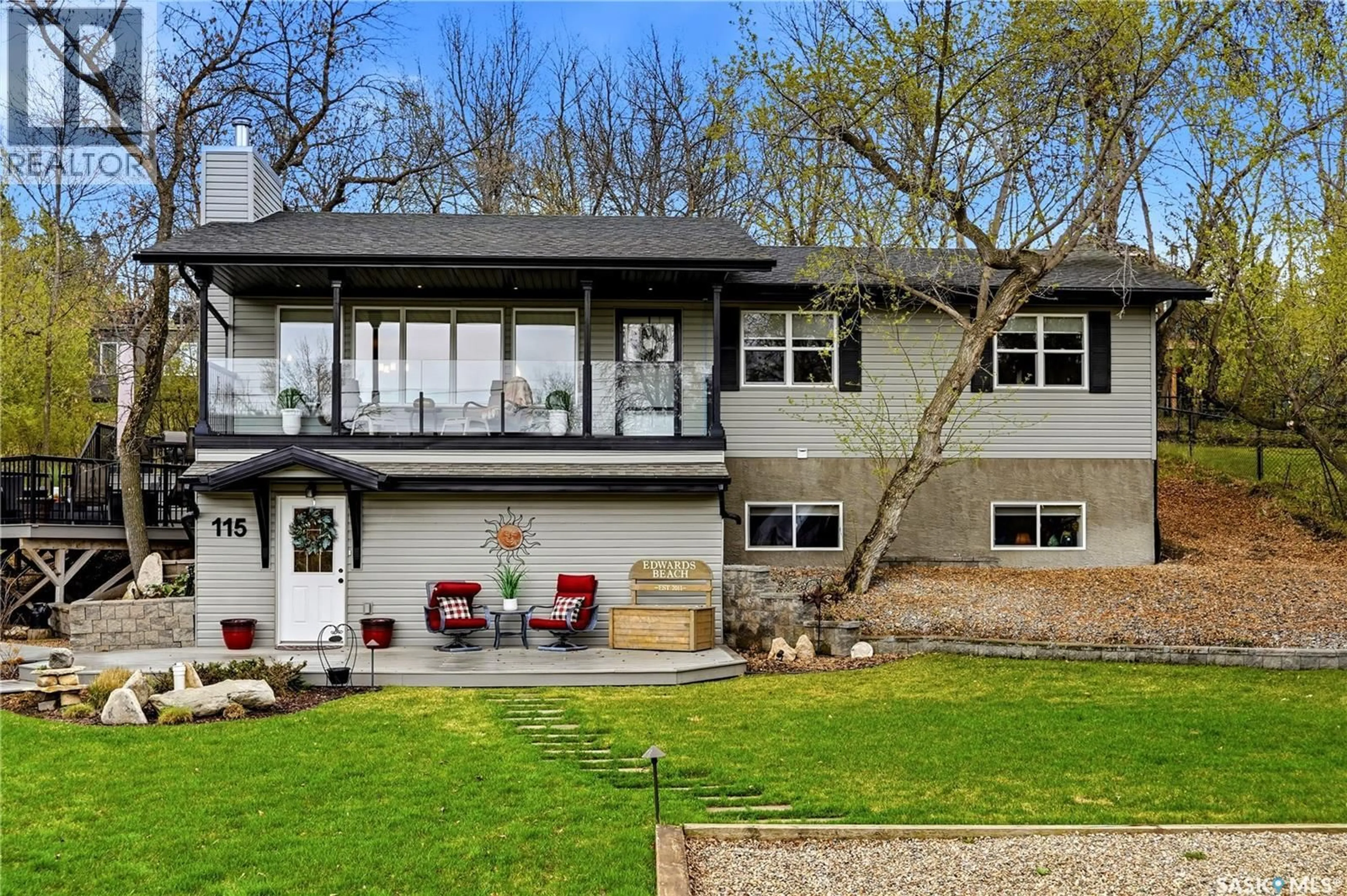 Home with vinyl exterior material, unknown for 115 CEDAR CRESCENT, Last Mountain Lake IR 80a Saskatchewan S0G4C0