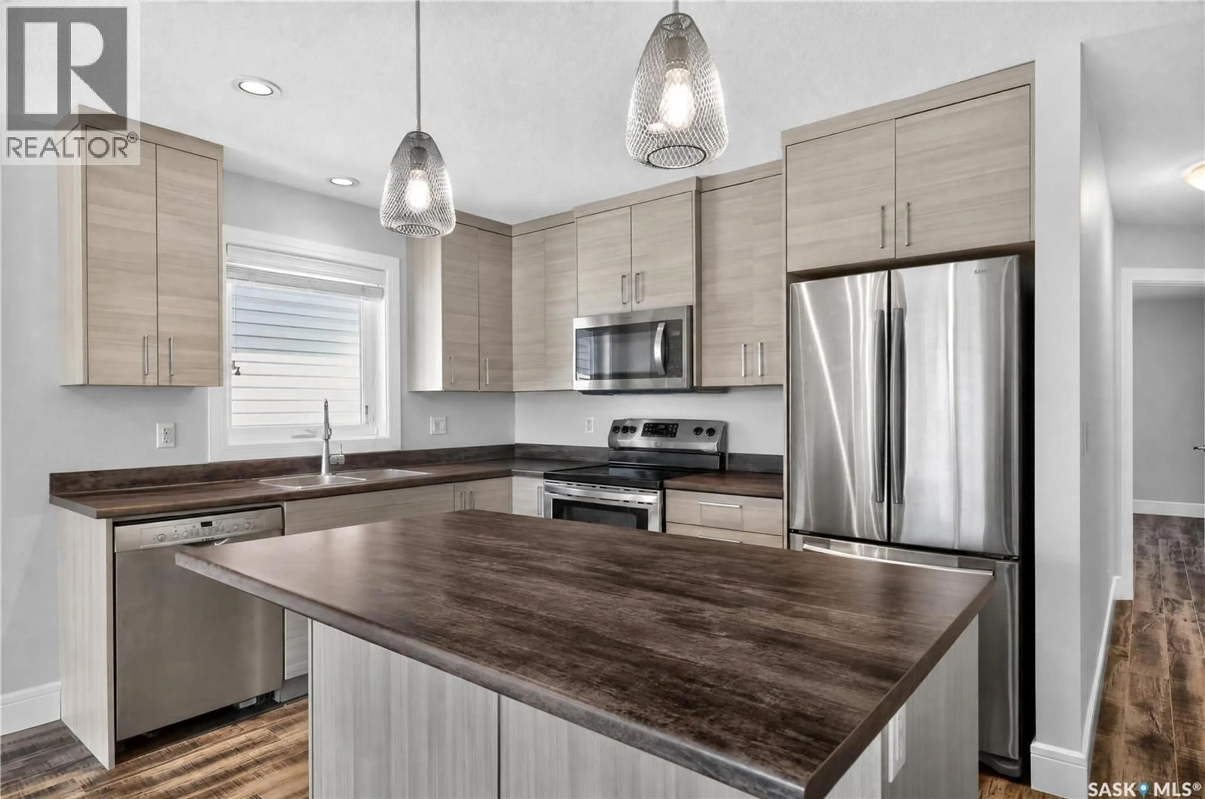Open concept kitchen, unknown for 278 WYANT LANE, Saskatoon Saskatchewan S7W0L3