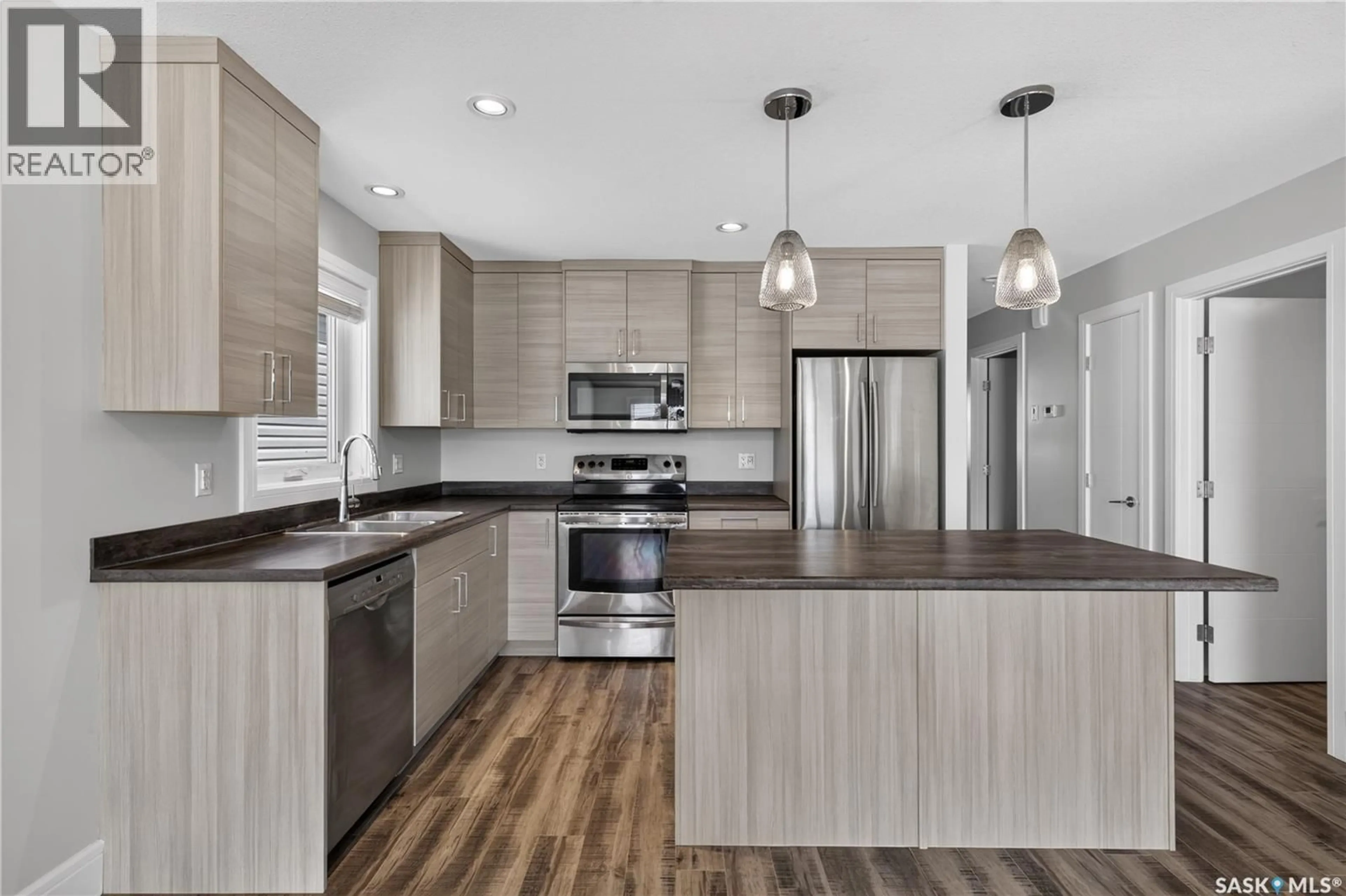 Open concept kitchen, unknown for 278 WYANT LANE, Saskatoon Saskatchewan S7W0L3