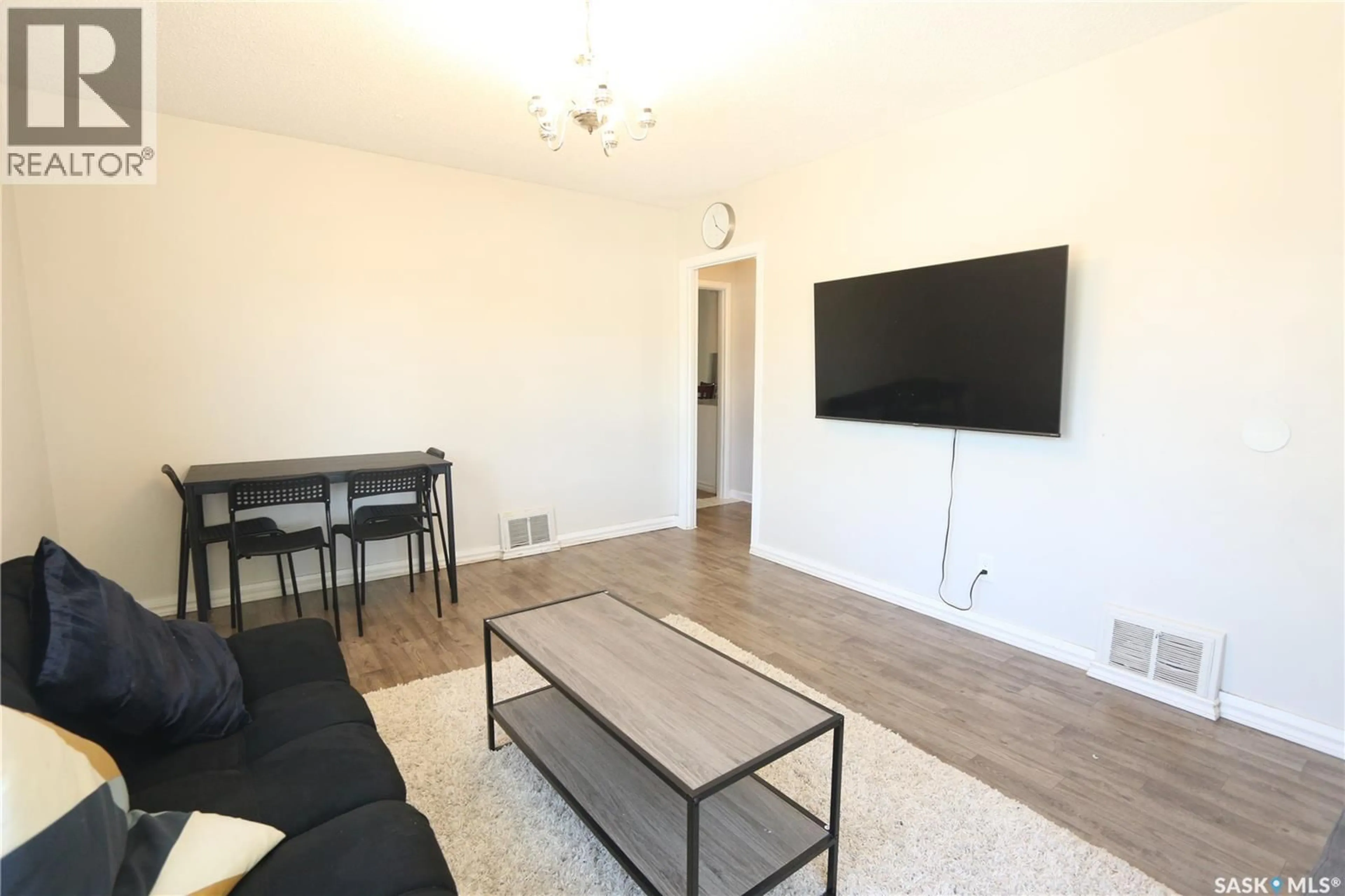 A pic of a room for 903 ROBINSON STREET, Regina Saskatchewan S4T2M6