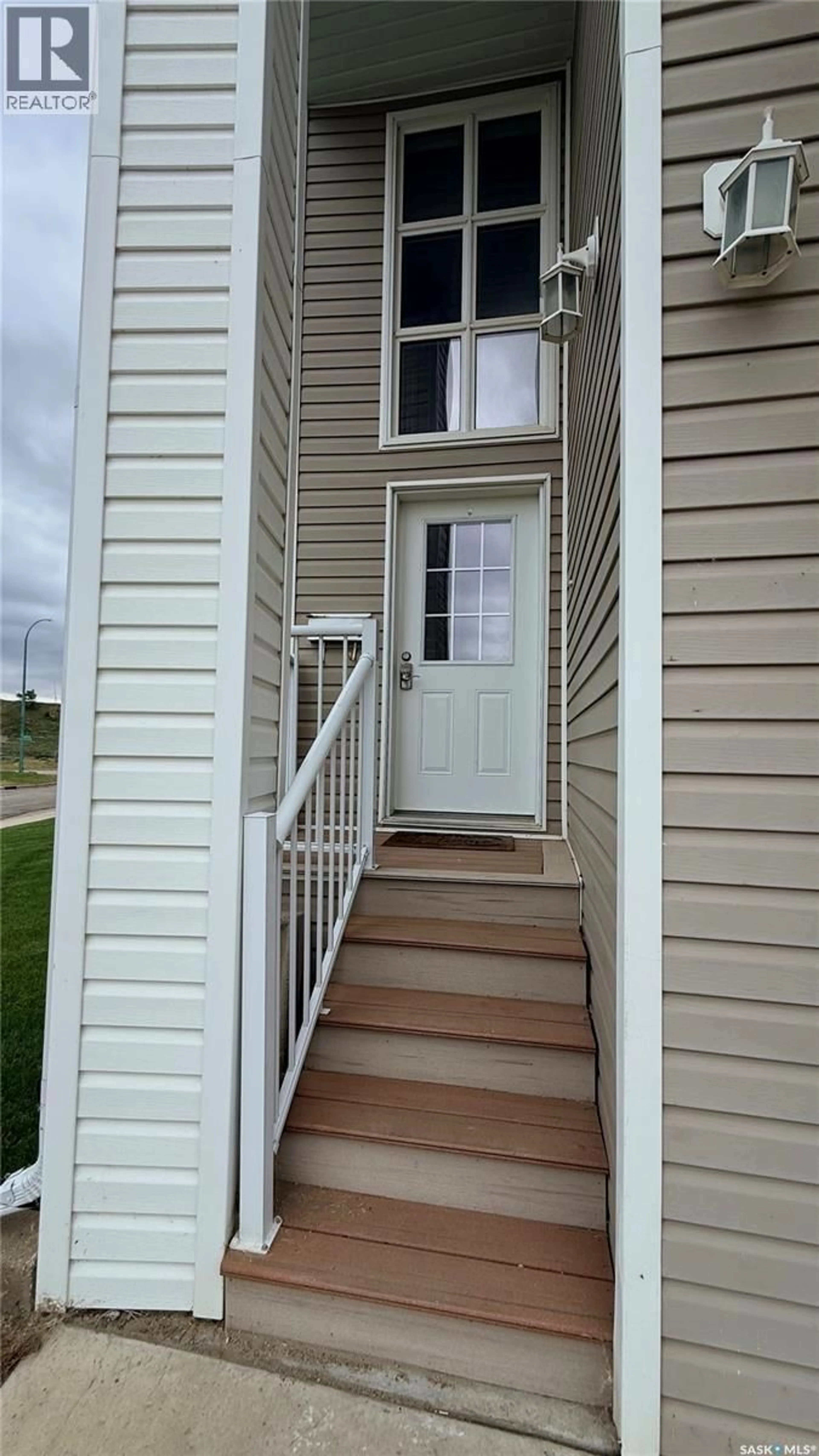 Unknown for 1 697 SUN VALLEY DRIVE, Estevan Saskatchewan S4A2X7