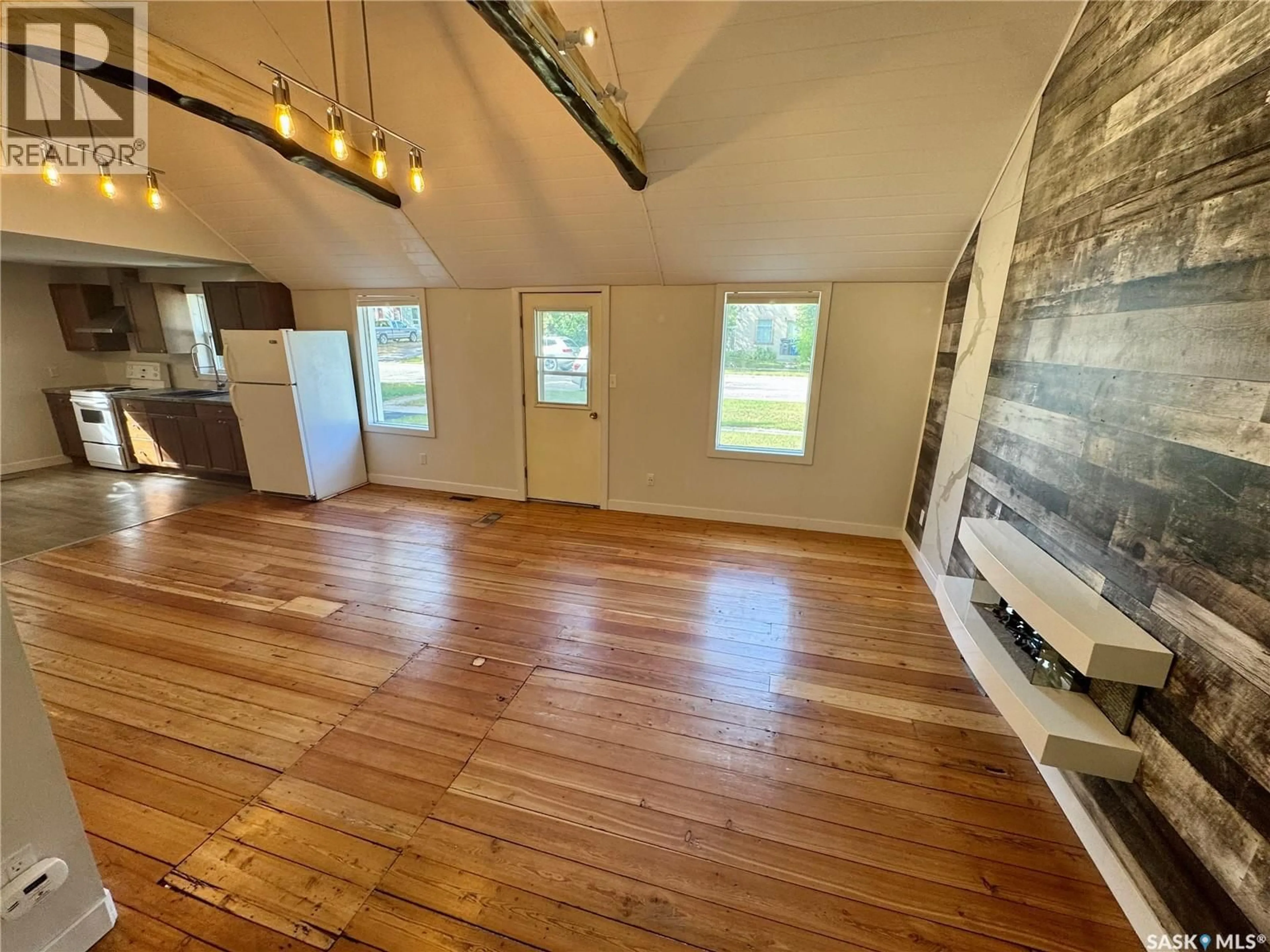 A pic of a room for 211 VALLEY STREET, Strasbourg Saskatchewan S0G4V0