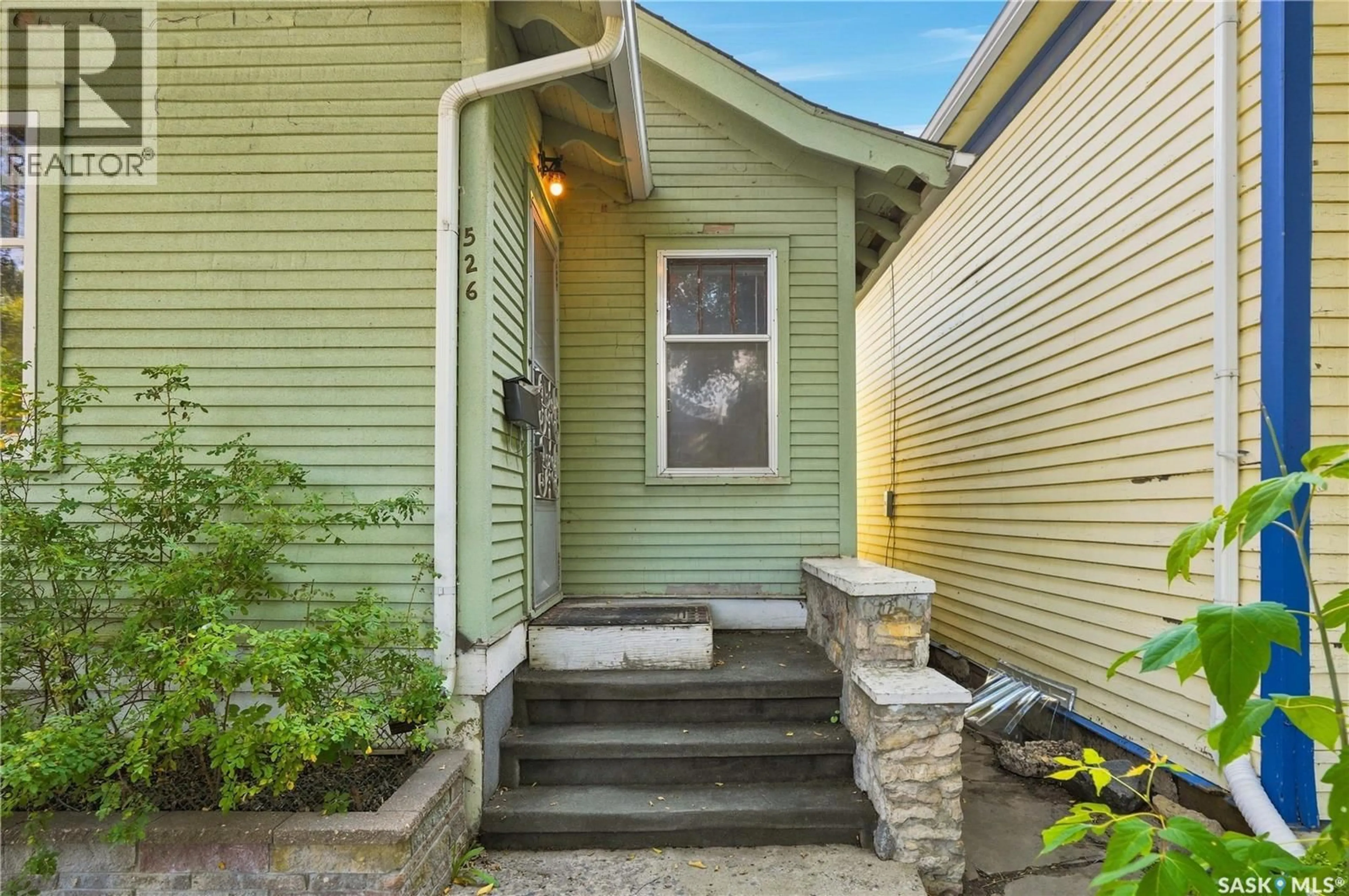 Unknown for 526 7TH STREET, Saskatoon Saskatchewan S7H0X7