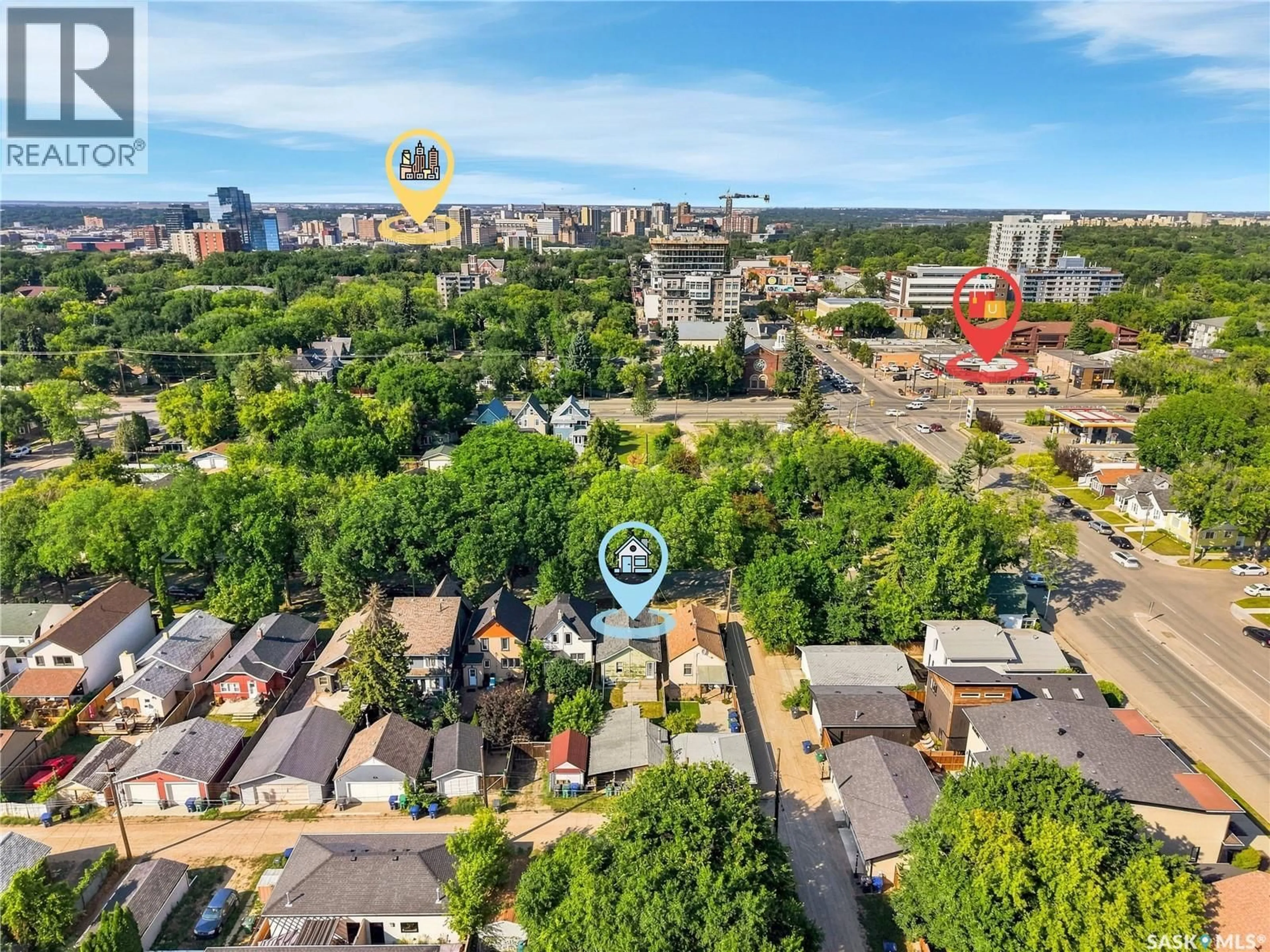 A pic from outside/outdoor area/front of a property/back of a property/a pic from drone, city buildings view from balcony for 526 7TH STREET, Saskatoon Saskatchewan S7H0X7