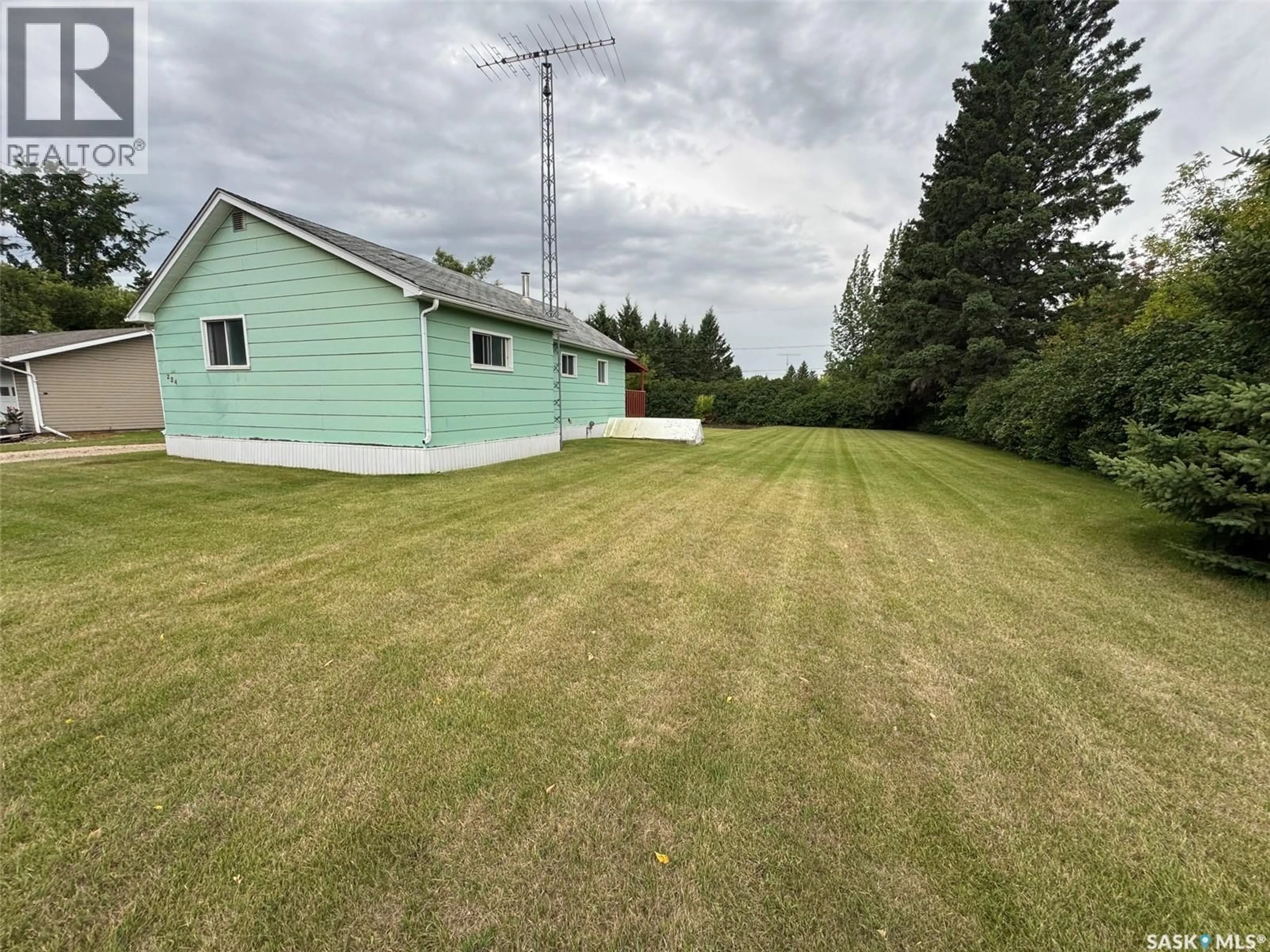A pic from outside/outdoor area/front of a property/back of a property/a pic from drone, unknown for 224 2ND AVENUE, Spalding Saskatchewan S0K4C0