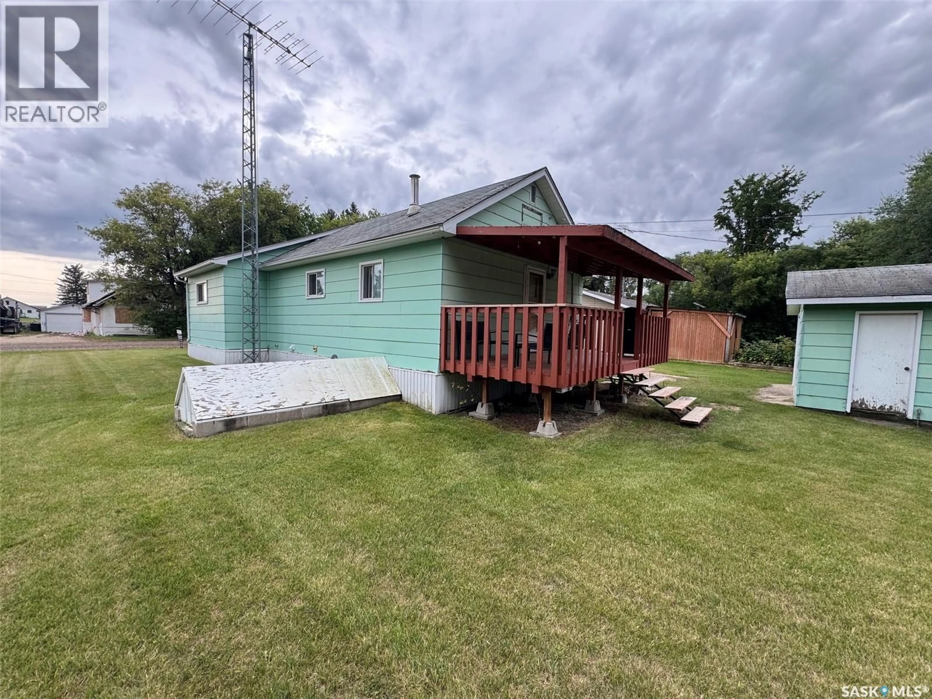 A pic from outside/outdoor area/front of a property/back of a property/a pic from drone, unknown for 224 2ND AVENUE, Spalding Saskatchewan S0K4C0
