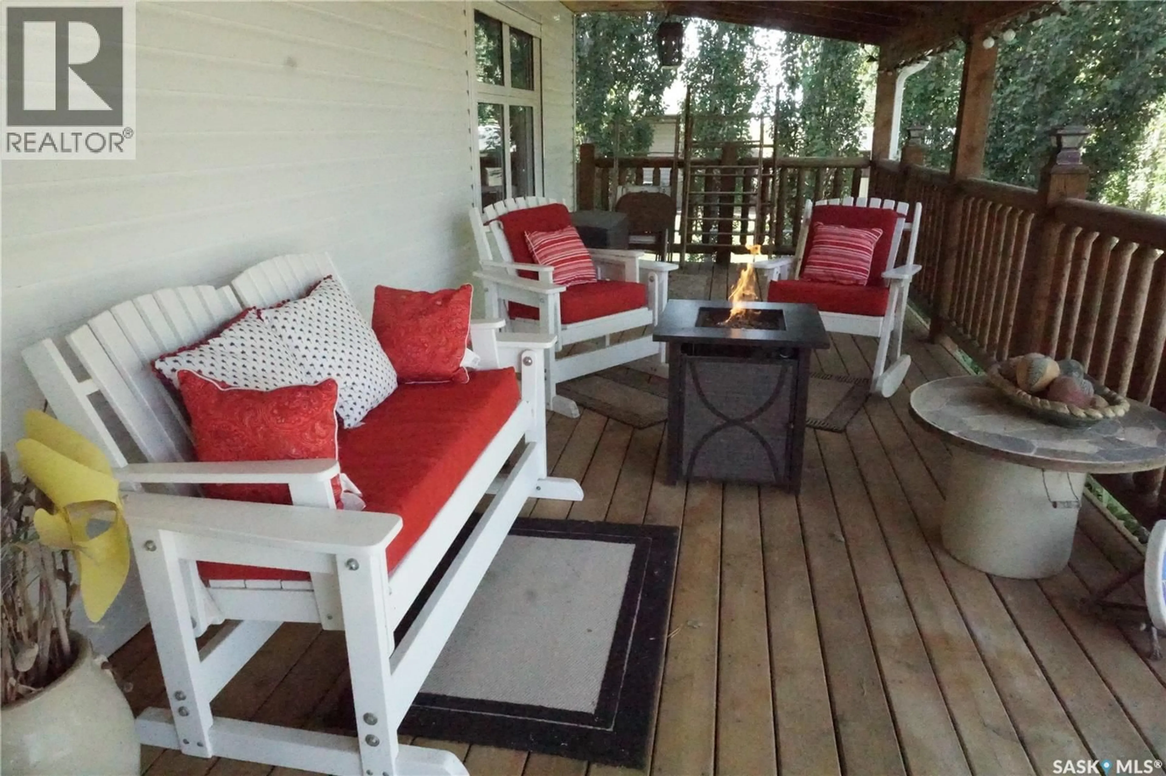 Patio, water/lake/river/ocean view for 406 2ND AVENUE, Riverhurst Saskatchewan S0H3P0
