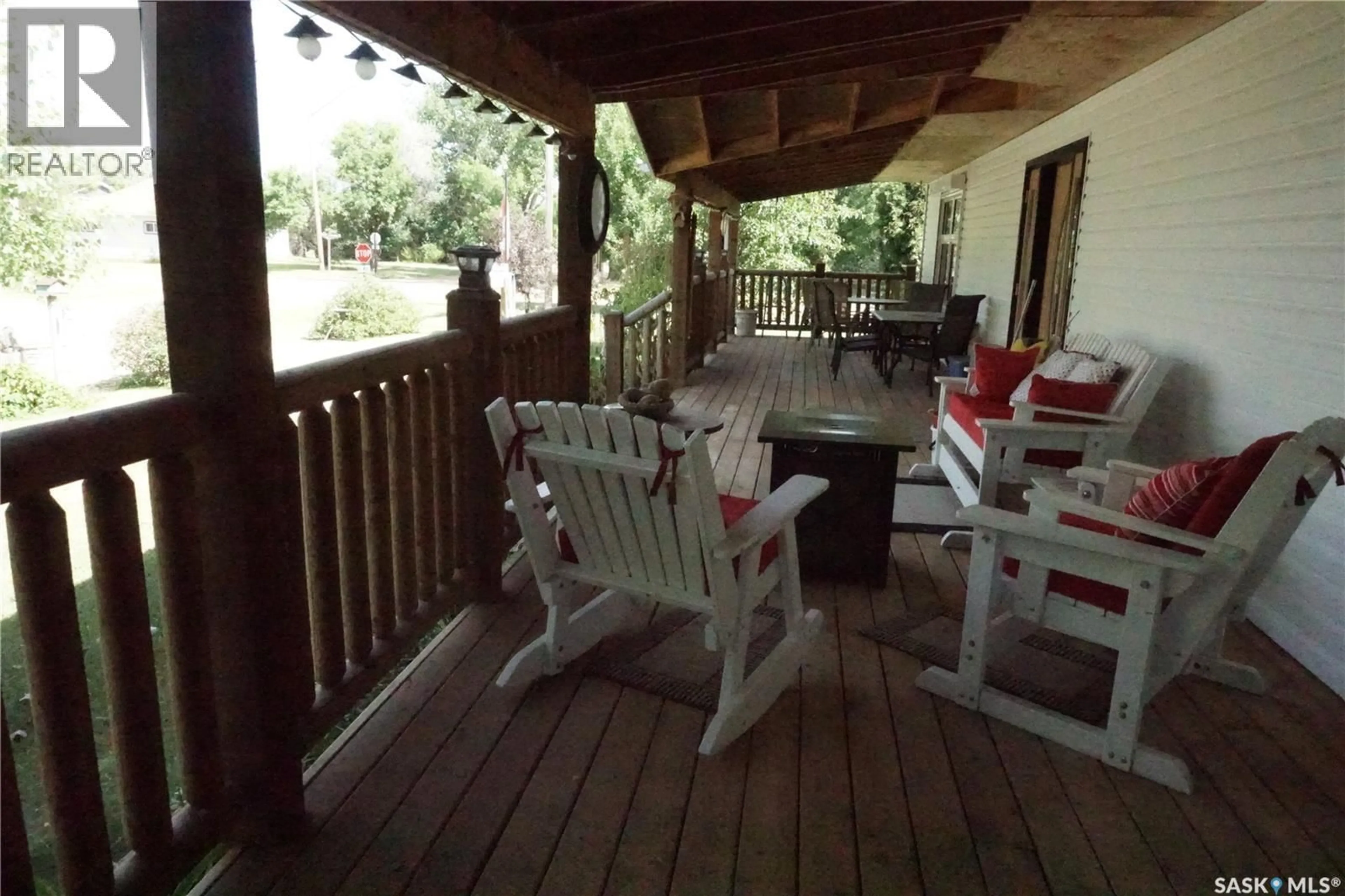 Patio, water/lake/river/ocean view for 406 2ND AVENUE, Riverhurst Saskatchewan S0H3P0